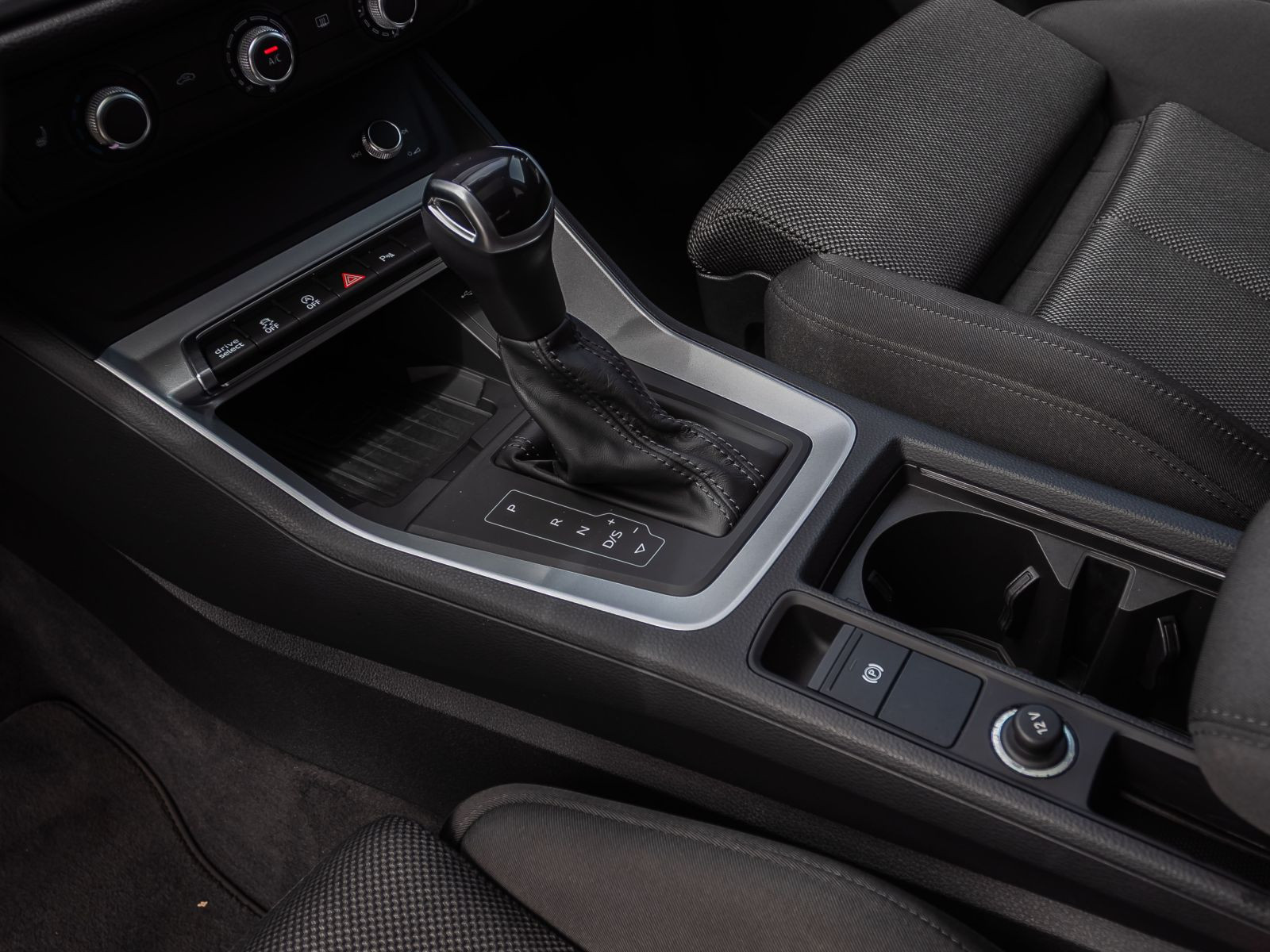 Audi Q3 Sportback S line 40TFSI qu Stronic Navi LED Panorama