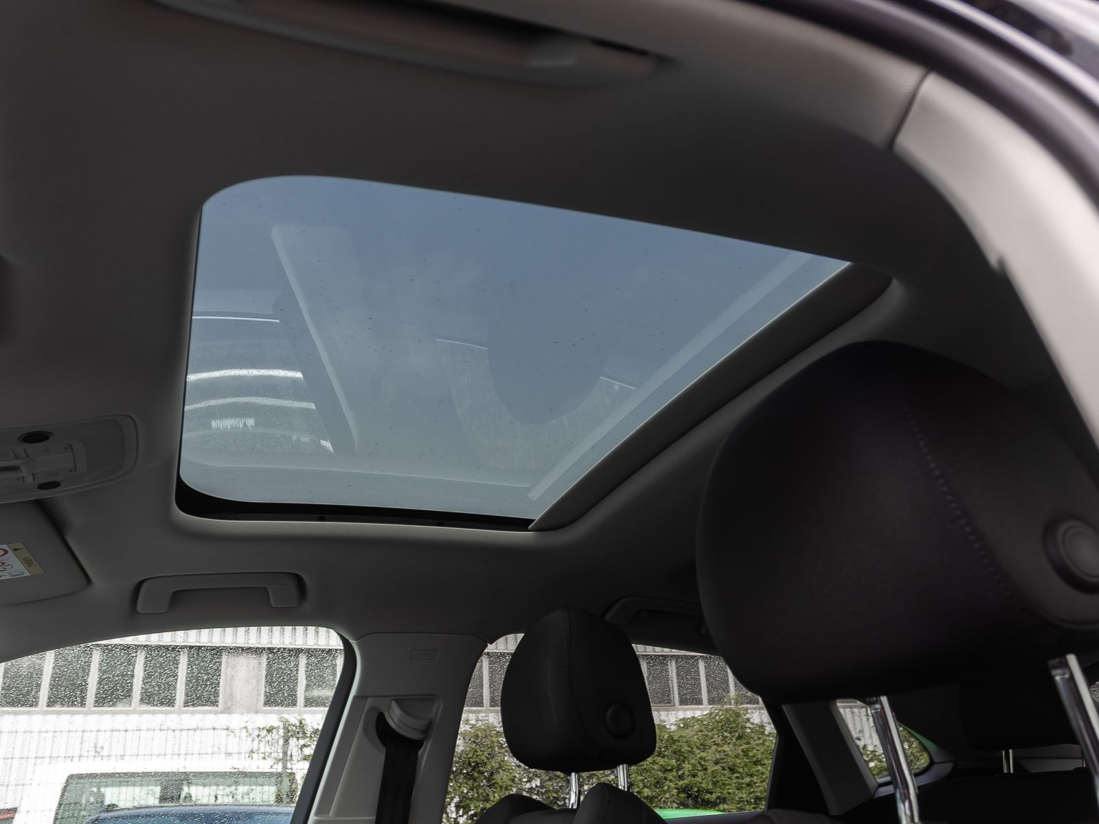 Audi Q3 Sportback S line 40TFSI qu Stronic Navi LED Panorama