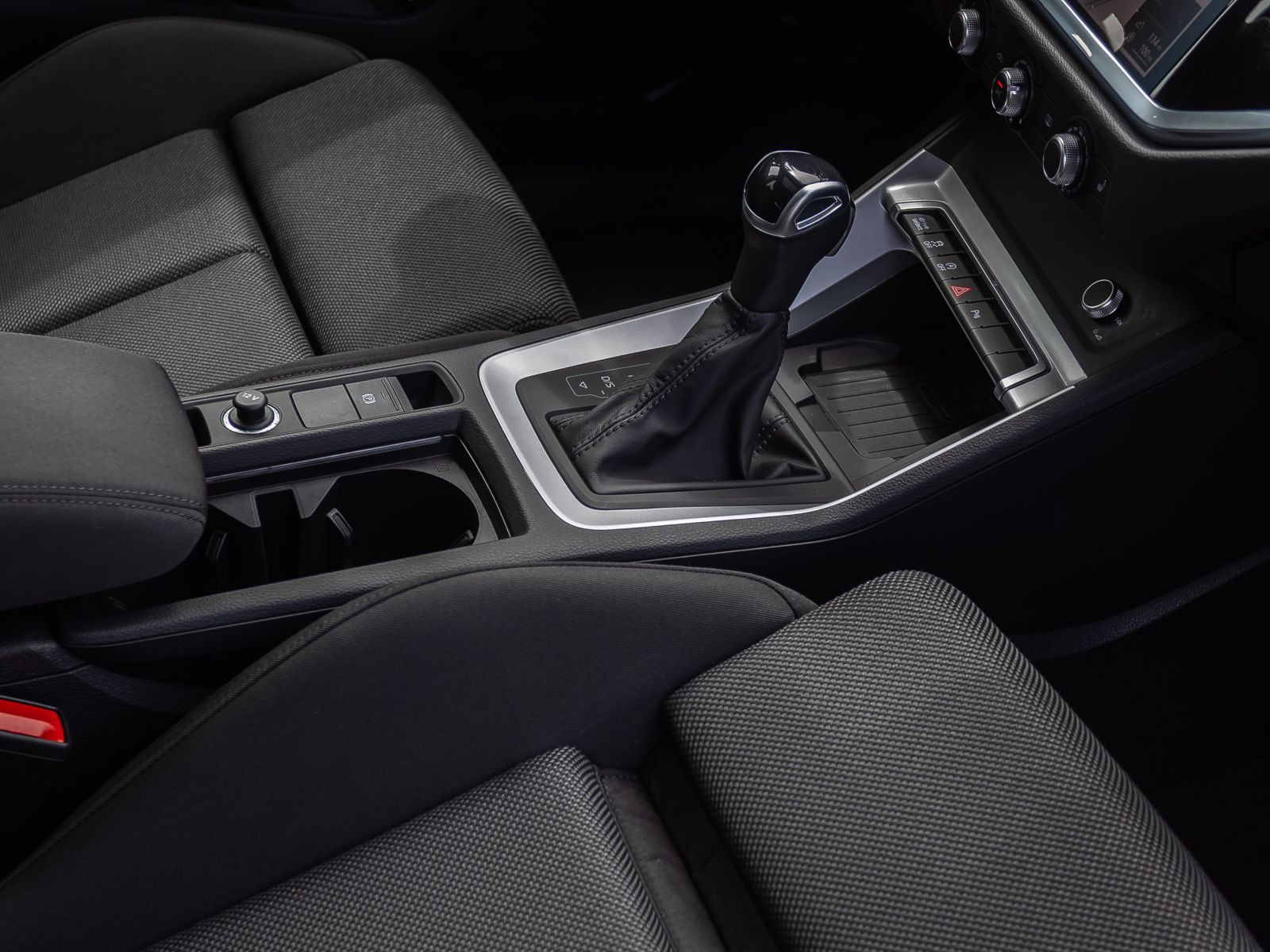 Audi Q3 Sportback S line 40TFSI qu Stronic Navi LED Panorama