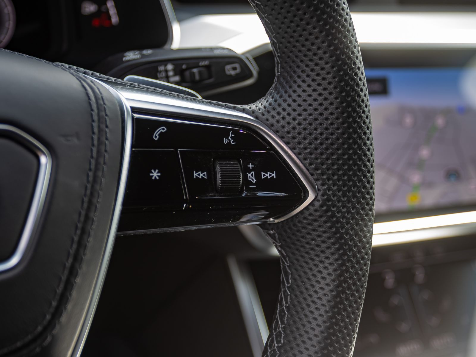Audi A6 Avant S line TFSIe Navi Matrix Standklima HuD