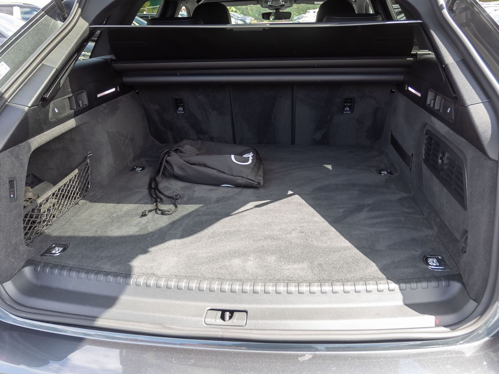Audi A6 Avant S line TFSIe Navi Matrix Standklima HuD