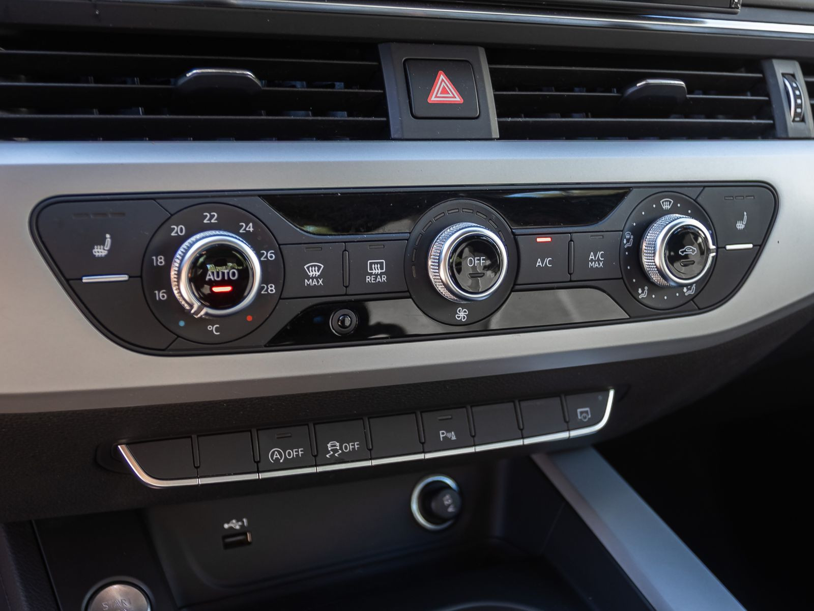 Audi A4 Avant 35TDI Stronic Navi LED GRA EPH DAB