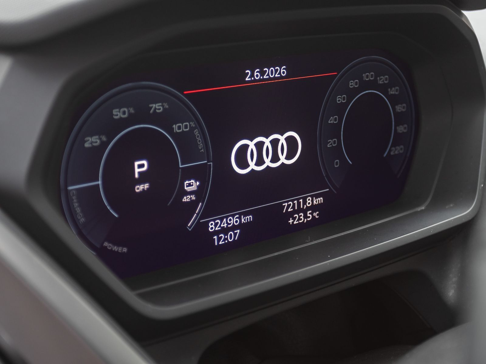 Audi Q4 Sportback e-tron 50 qu Navi LED Standklima AHK