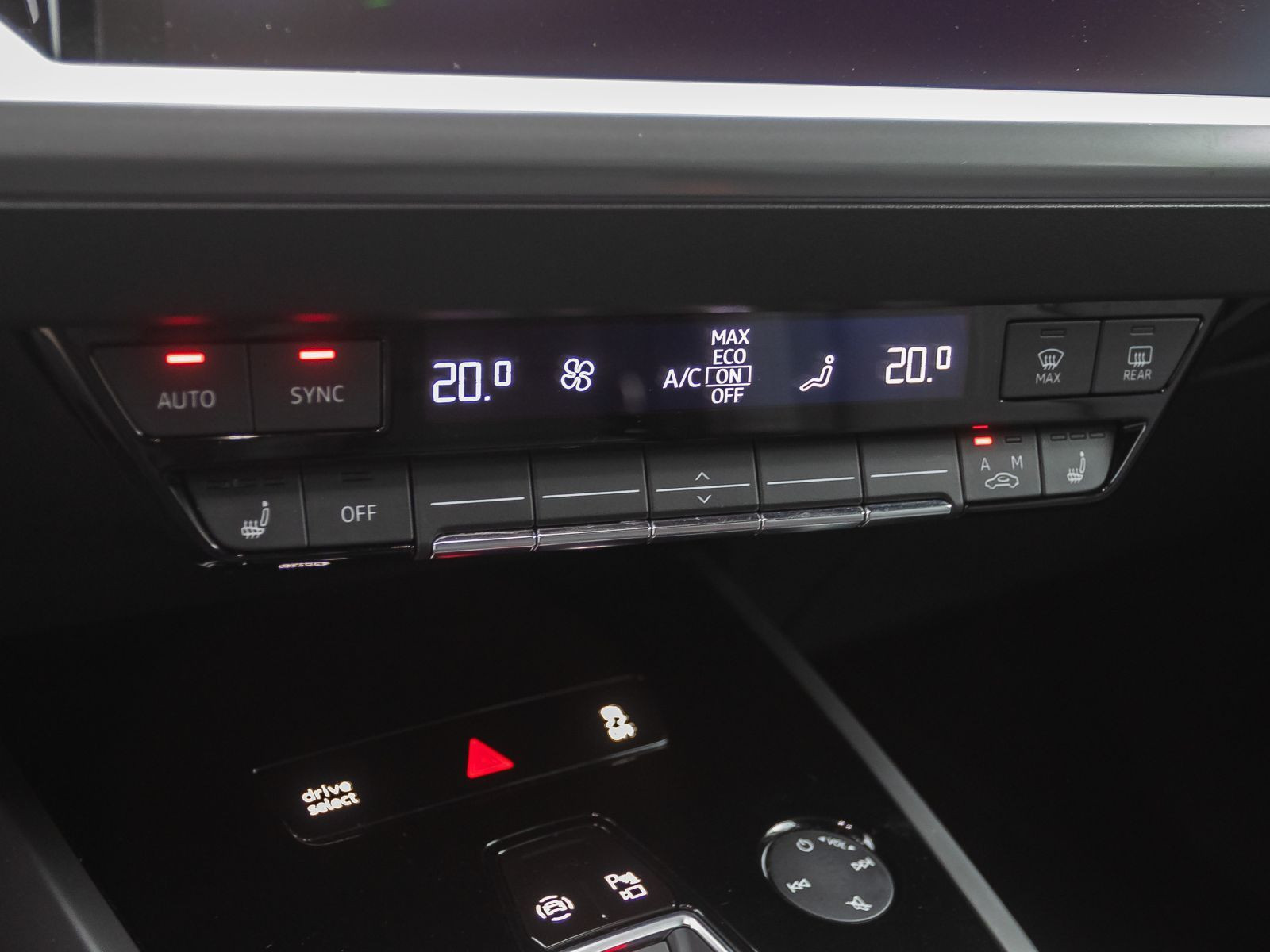 Audi Q4 Sportback e-tron 50 qu Navi LED Standklima AHK