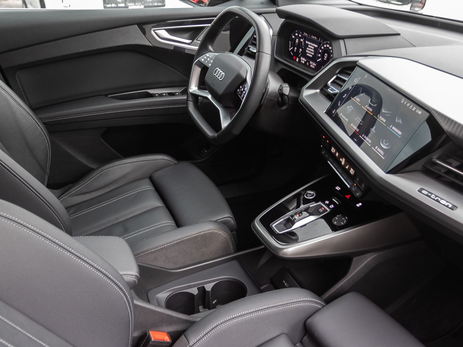 Audi Q4 Sportback e-tron 50 qu Navi LED Standklima AHK
