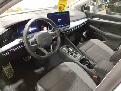 Volkswagen Golf VIII Goal 1.5 eTSI DSG Navi LED ACC EPH AHK