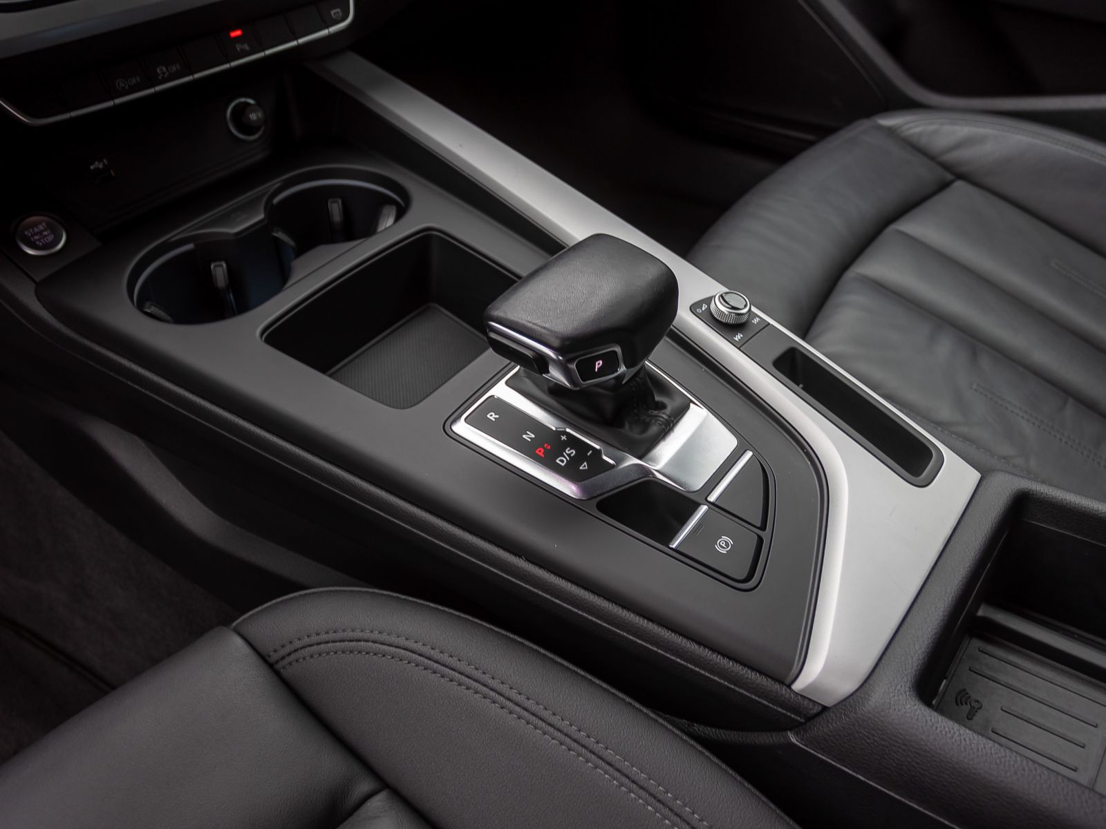 Audi A4 Avant Advanced 35TFSI Stronic Navi LED ACC EPH