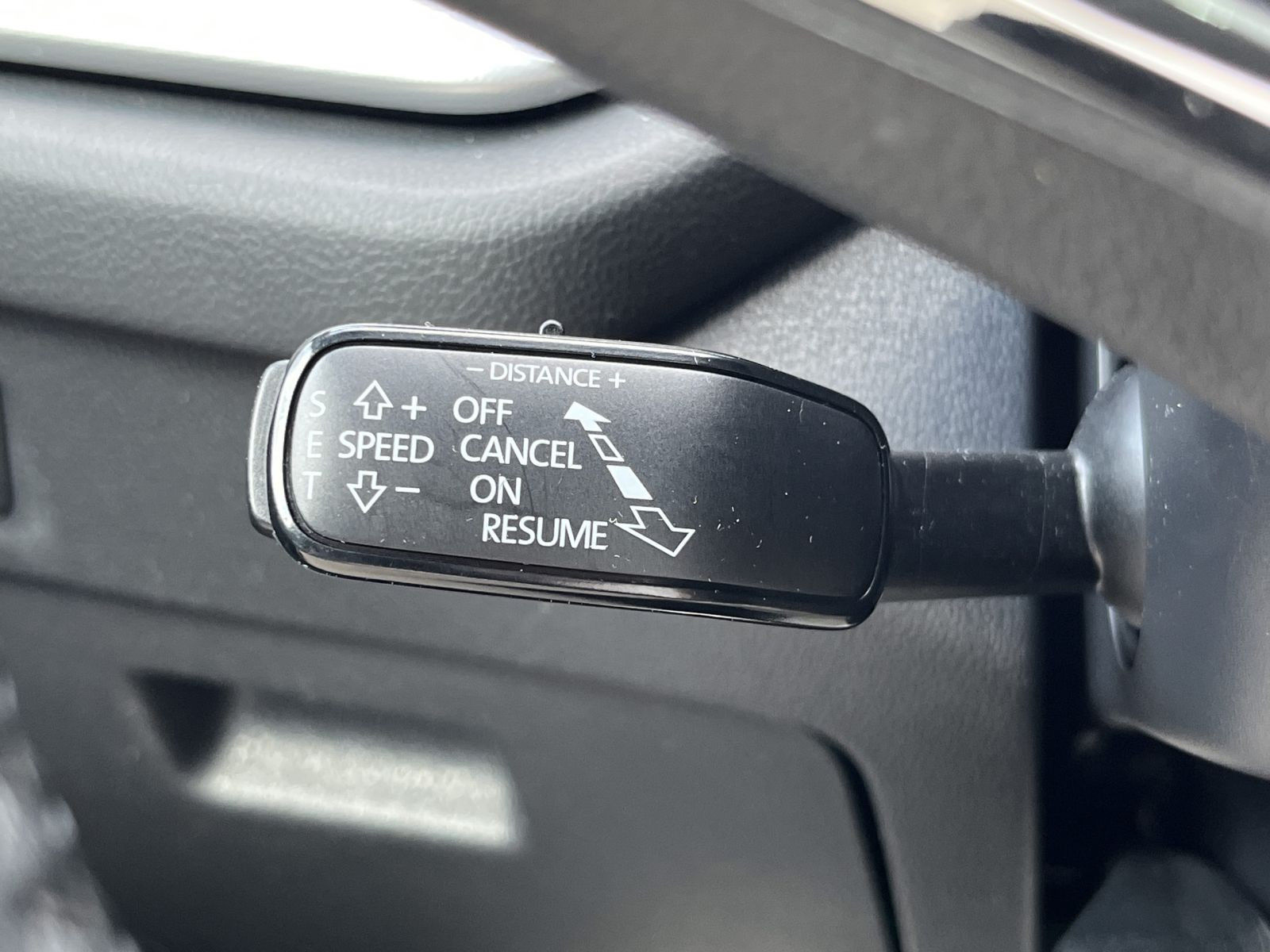Skoda Octavia Combi Style 2.0 TDI DSG 4x4 Navi HuD AHK