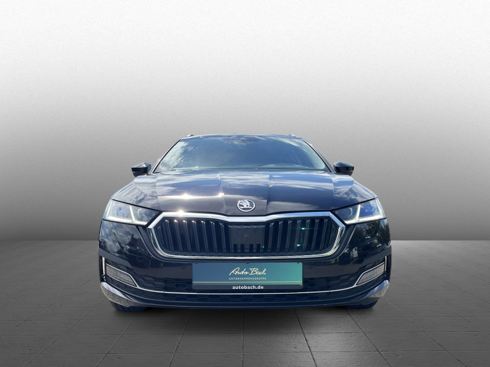 Skoda Octavia Combi Style 2.0 TDI DSG 4x4 Navi HuD AHK