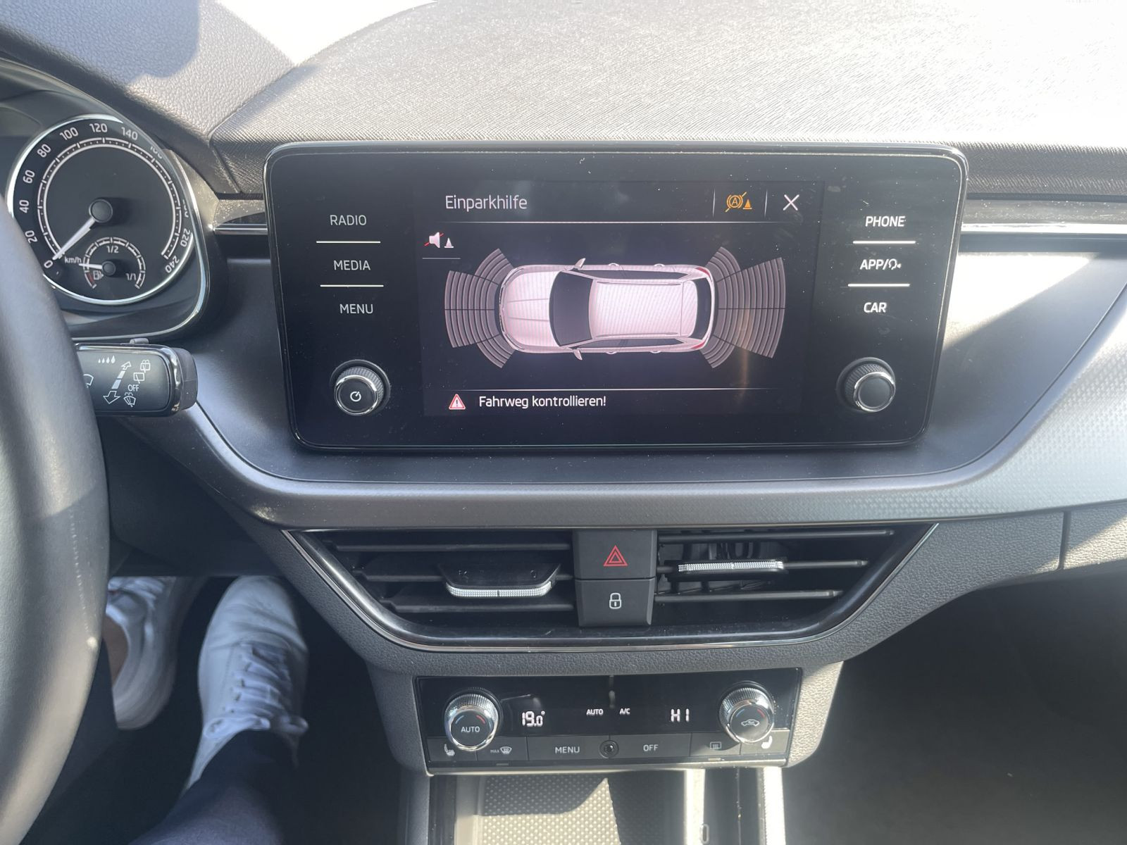 Skoda Kamiq Clever 1.0 TSI EPH Sitzheizung CarPlay