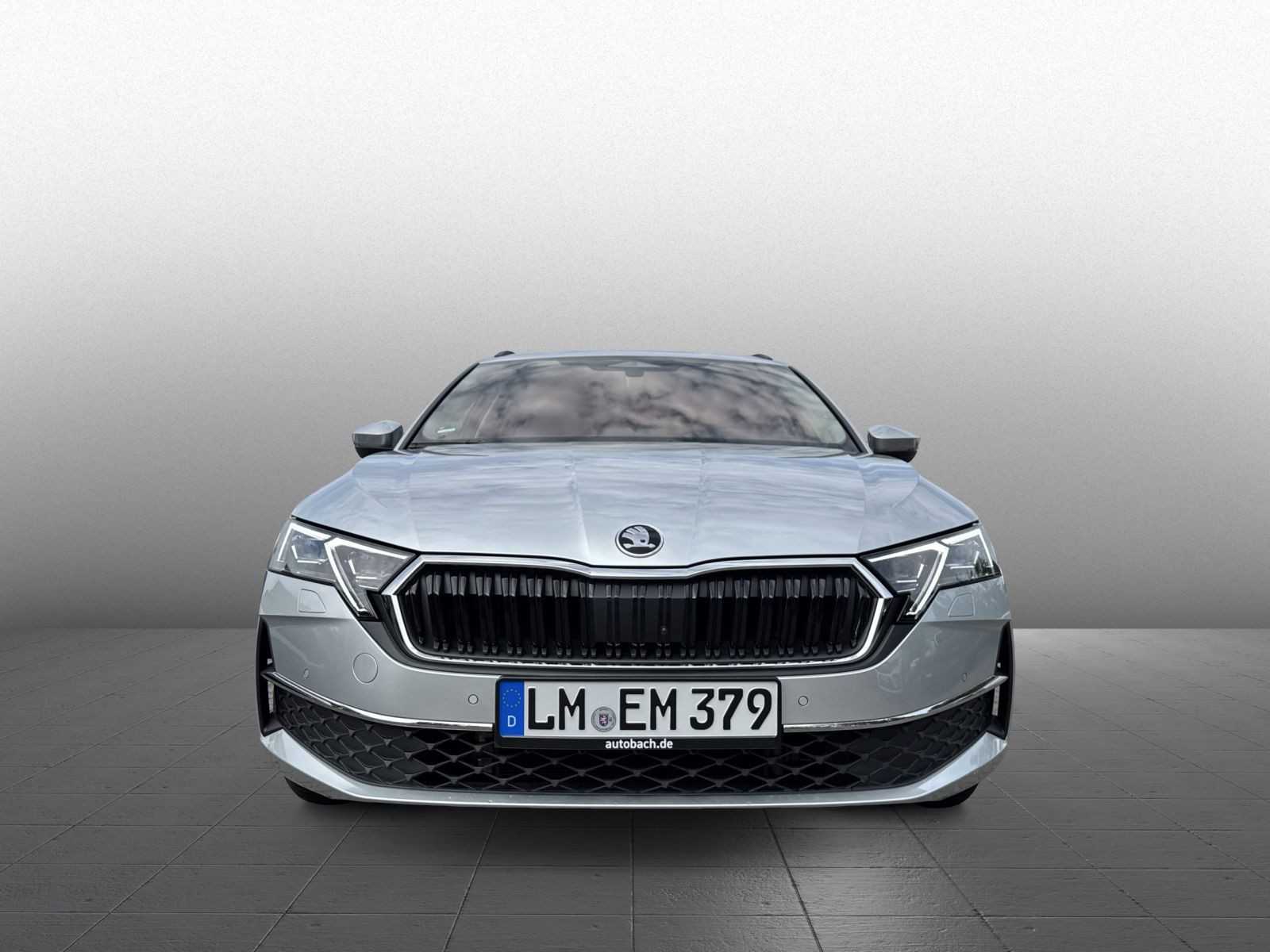 Skoda Octavia Combi Tour 2.0 TDI DSG Navi ACC HuD Pano