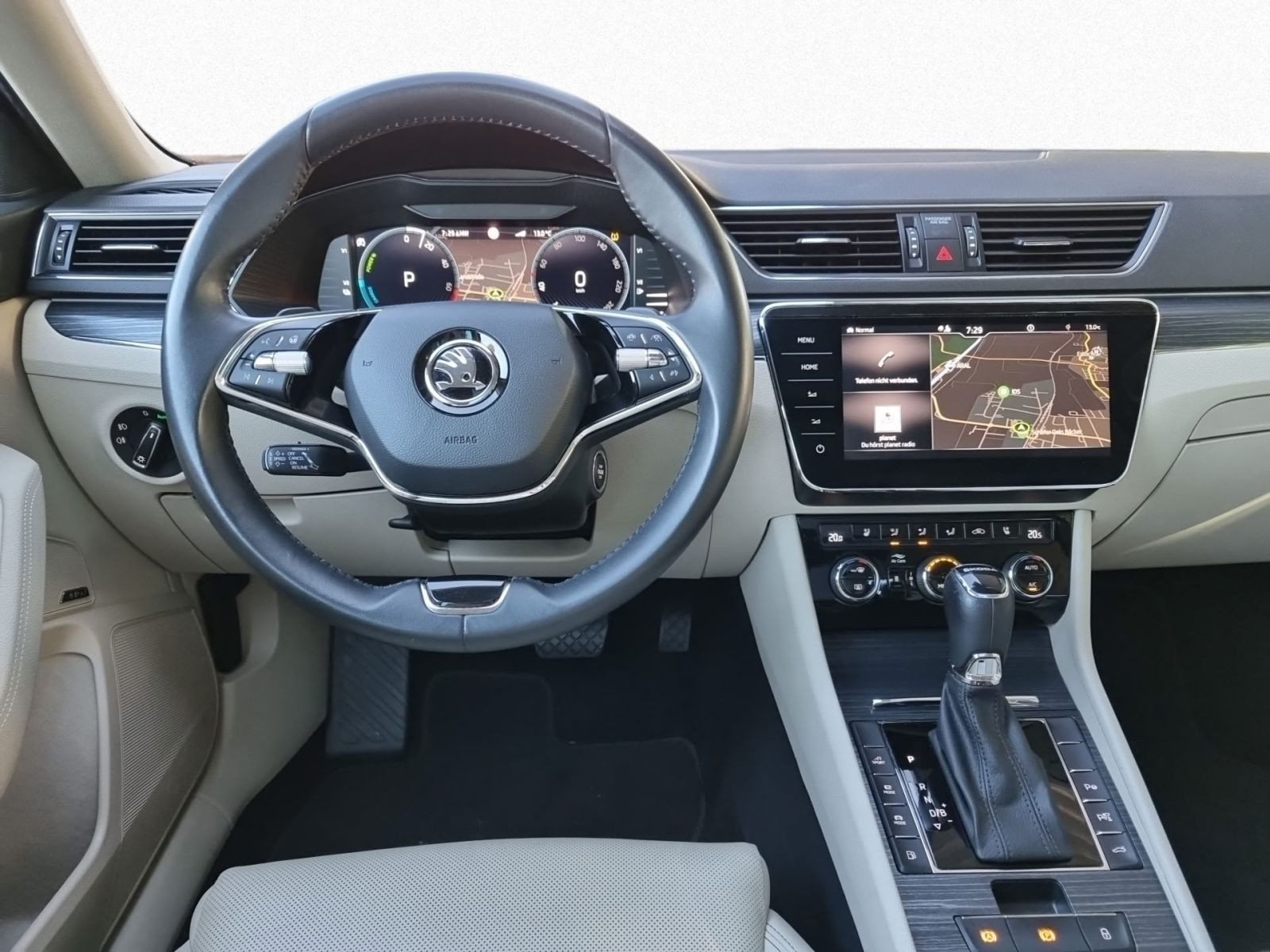 Skoda Superb Combi 1.4 TSI iV Style Navi Panorama EPH