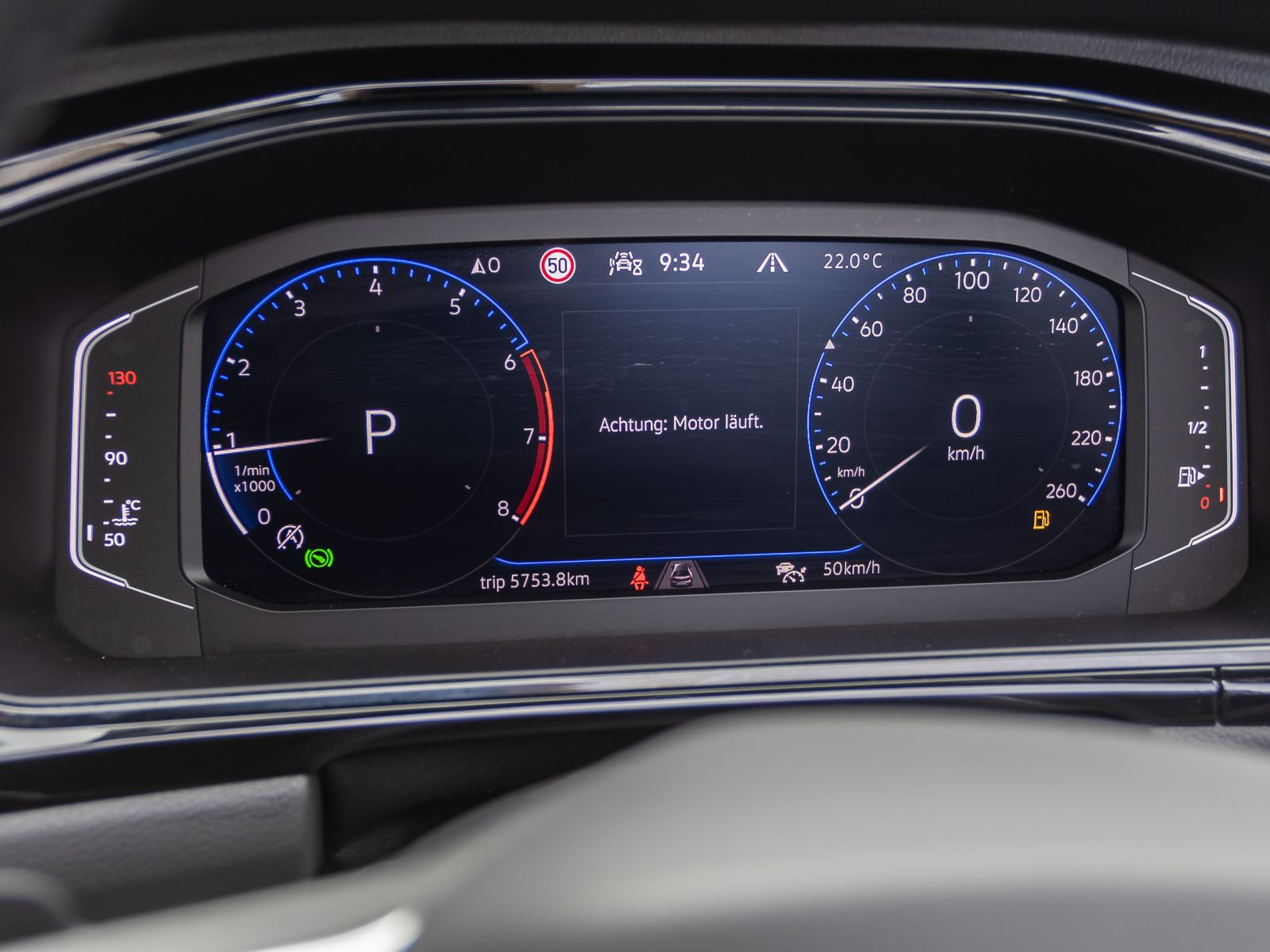 Volkswagen T-Roc Cabriolet R-Line 1.5TSI DSG Navi Matrix ACC AHK