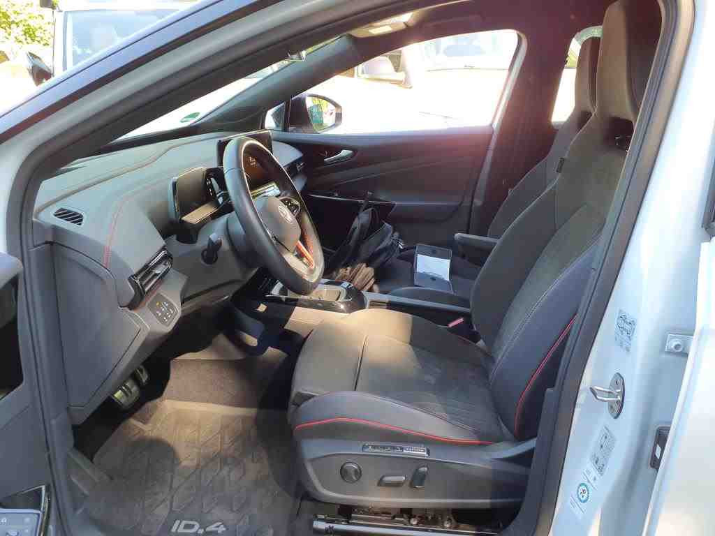 Volkswagen ID.4 GTX Navi Matrix HuD Standklima ACC EPH AHK
