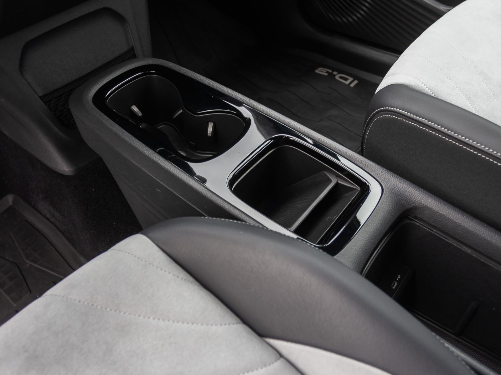 Volkswagen ID.3 Pro S Navi LED Standklima ACC CarPlay EPH