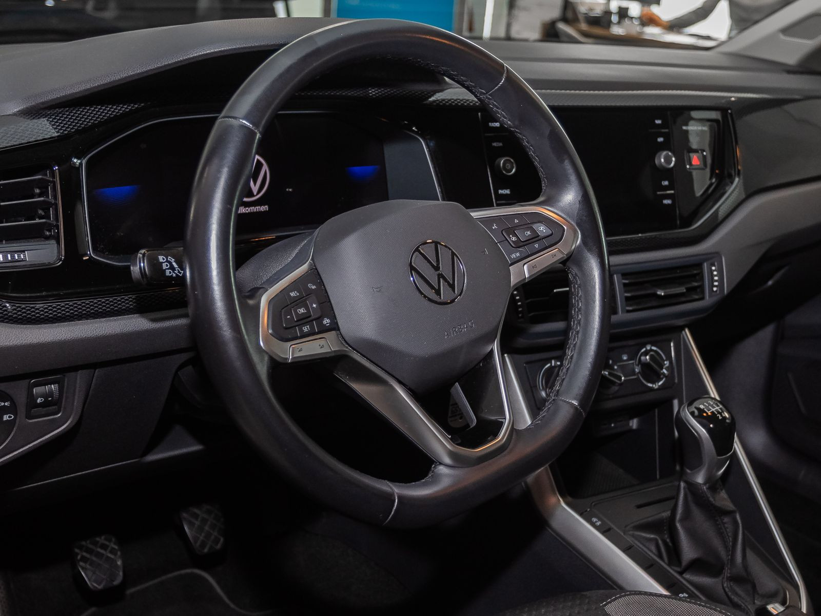 Volkswagen Polo Life 1.0 MPI Navi LED EPH CarPlay DAB
