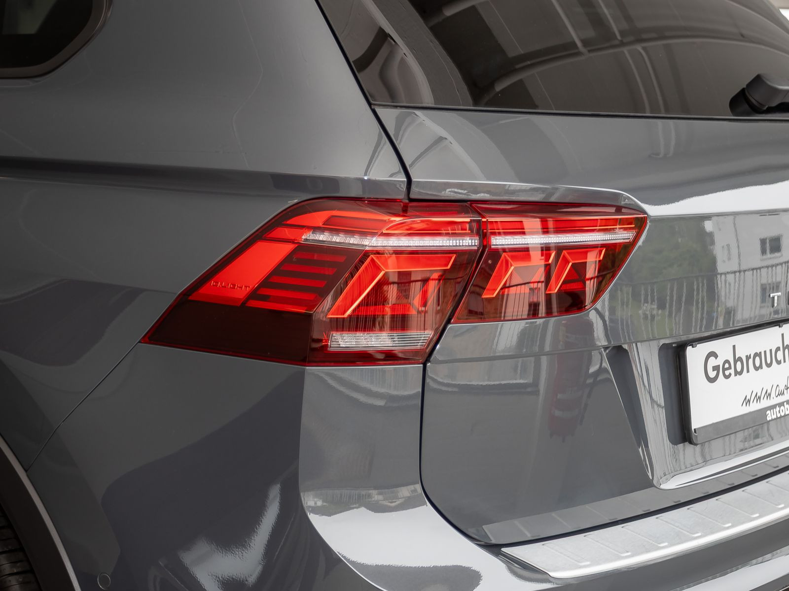 Volkswagen Tiguan R-Line 1.5TSI DSG Navi Matrix Standhzg HuD ACC AHK