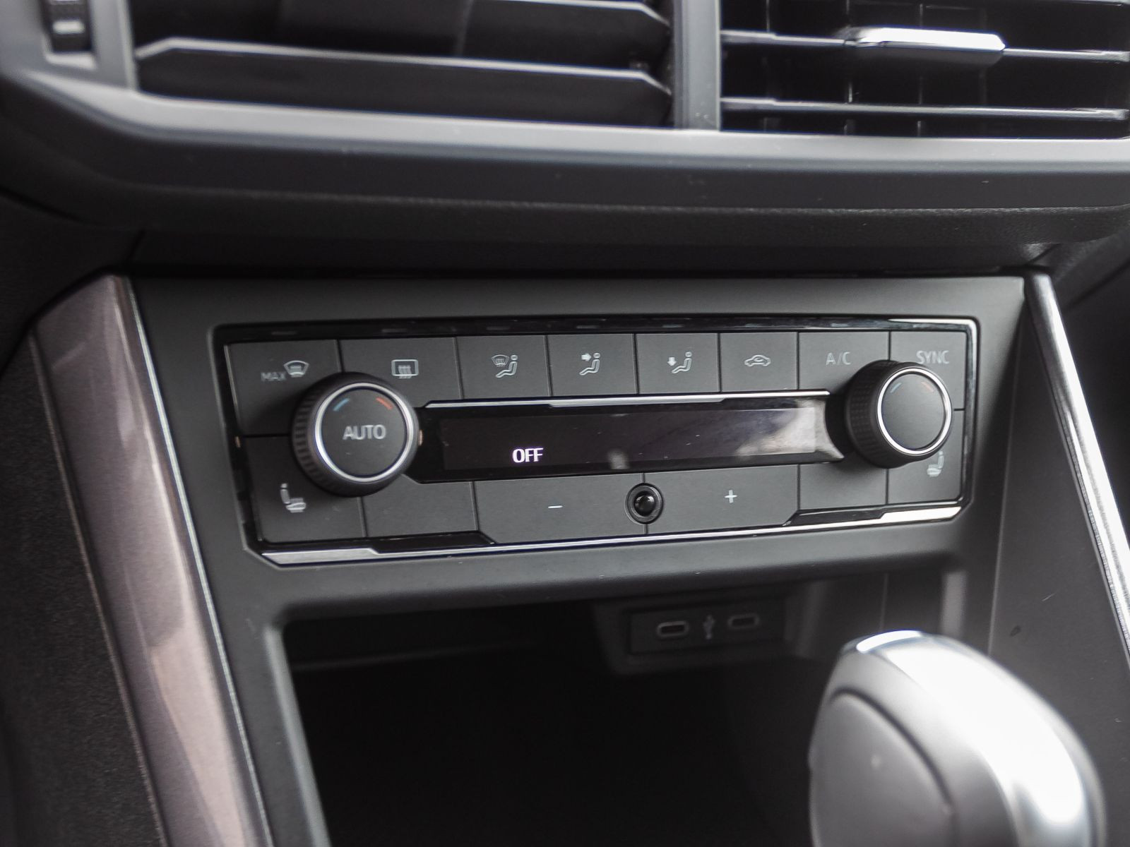 Volkswagen Polo 1.0 TSI DSG Highline, Navi, Digital Cockpit, EPH, DAB