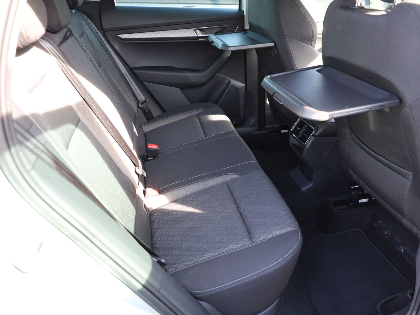 Skoda Karoq Selection 1.5 TSI DSG Navi ACC RFK Carplay
