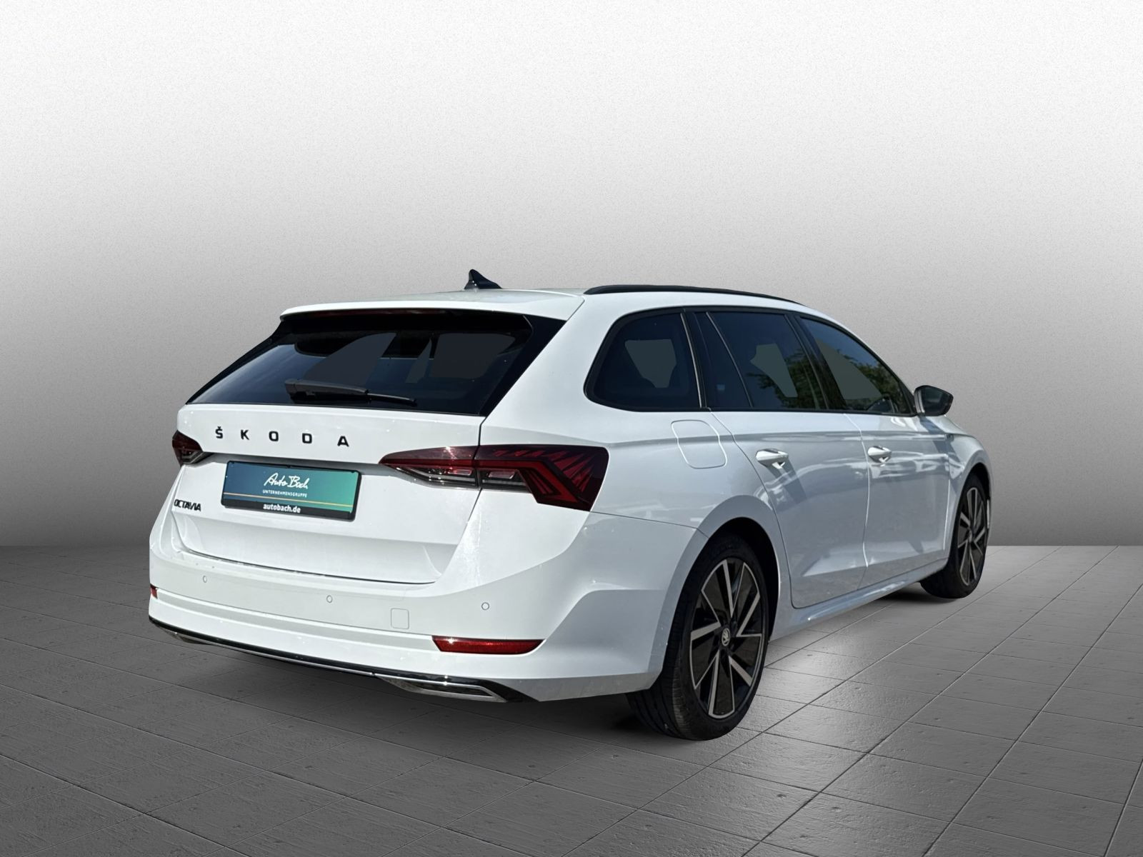 Skoda Octavia Combi Sportline 2.0 TDI DSG Navi HUD Matrix
