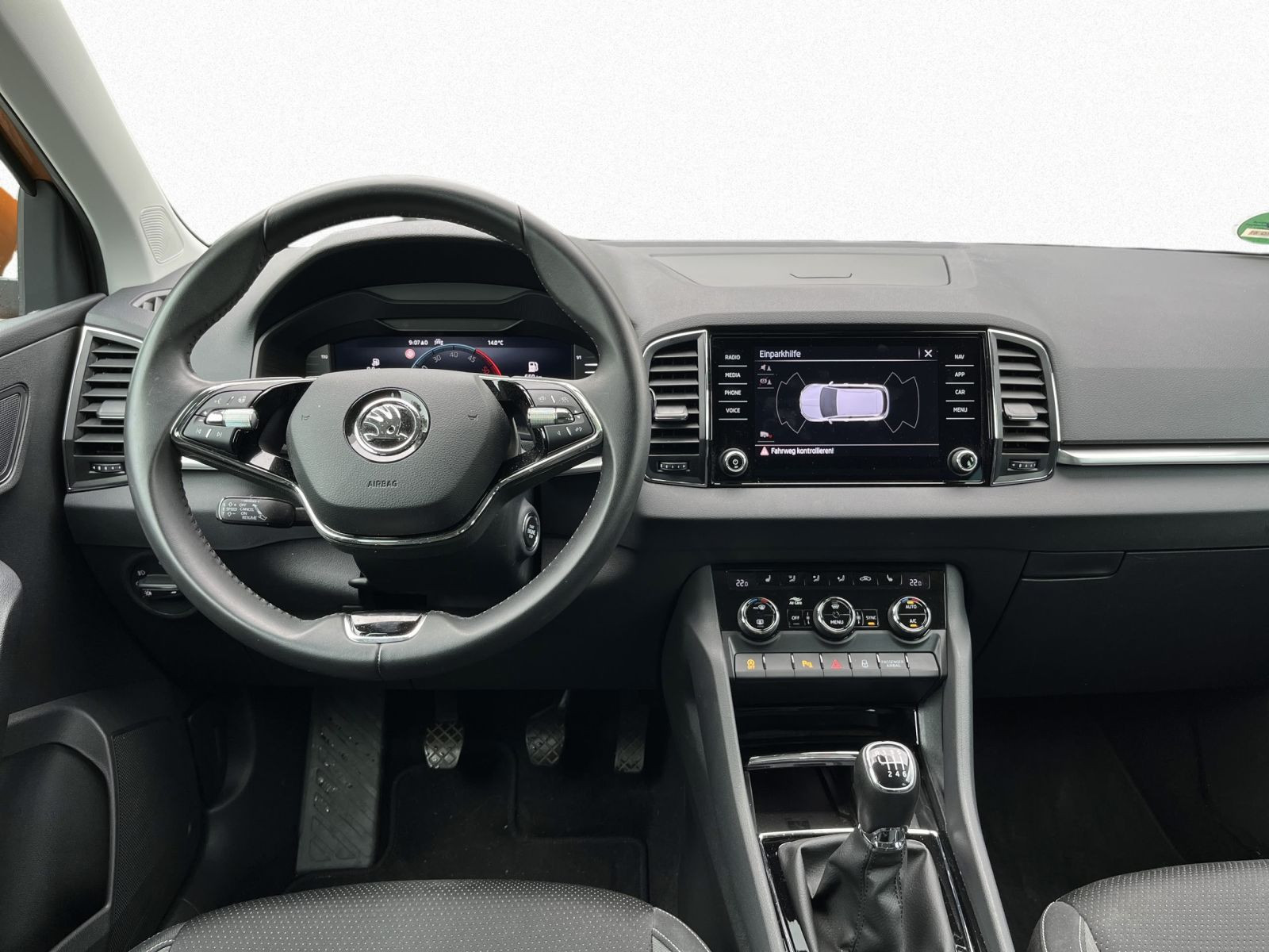 Skoda Karoq Ambition 2.0TDI Navi Matrix ACC Carplay AHK