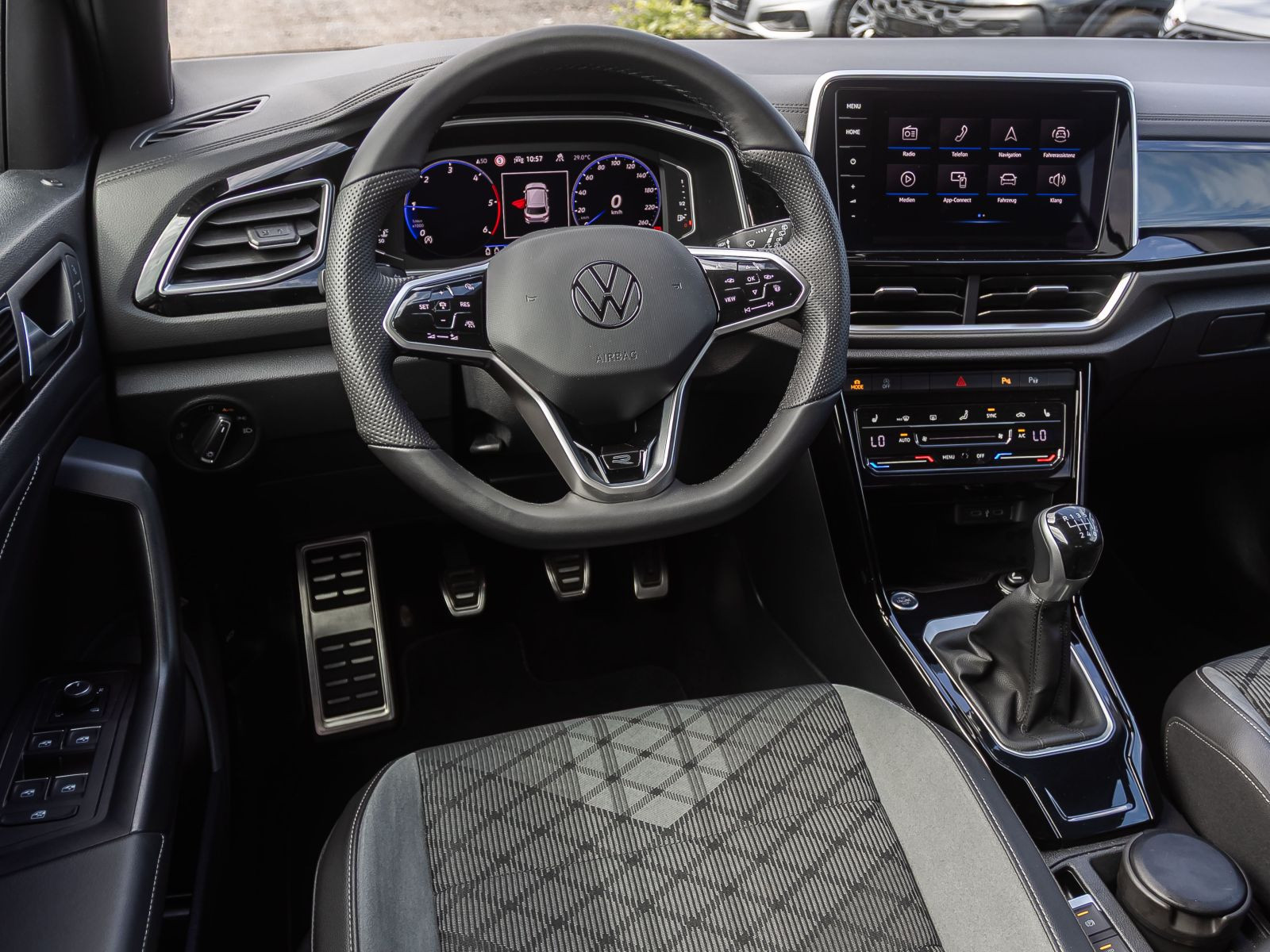 Volkswagen T-Roc 2.0 TDI R-Line Navi Matrix ACC EPH