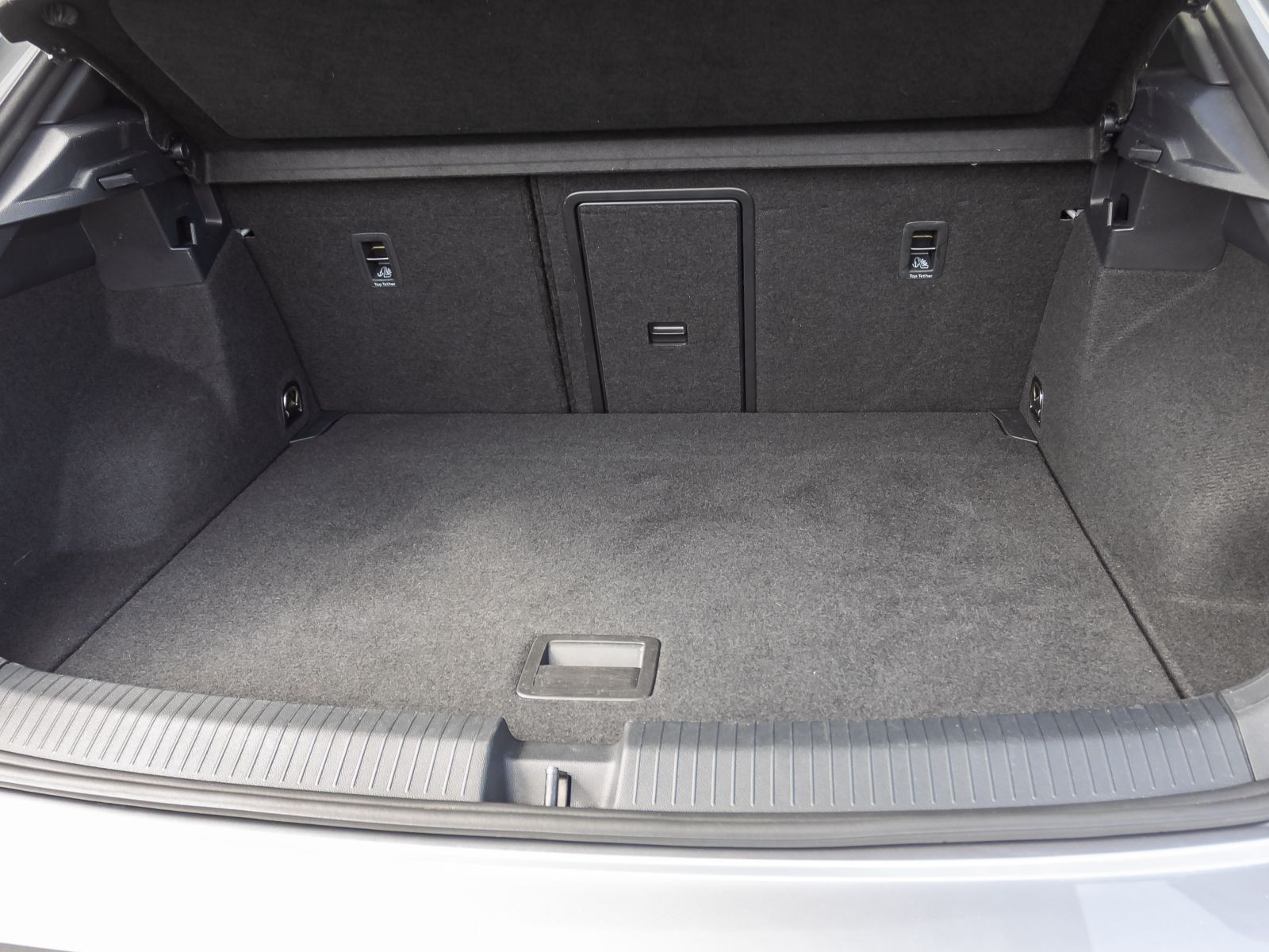 Volkswagen T-Roc 2.0 TDI R-Line Navi Matrix ACC EPH