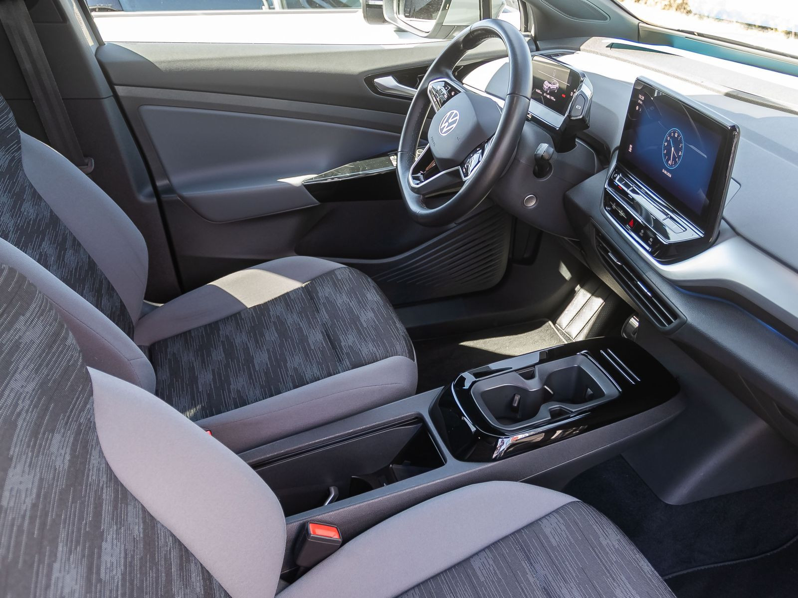 Volkswagen ID.4 Pure Performance, Navi, LED-Matrix, App-Connect, Standklimatisierung