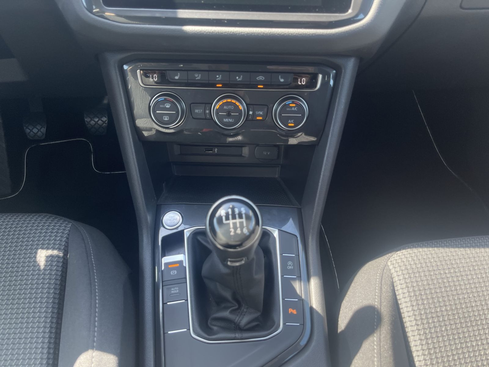 Volkswagen Tiguan Trendline 1.5 TSI Navi LED EPH GRA