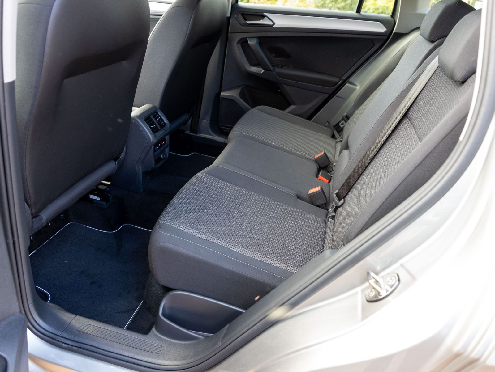 Volkswagen Tiguan Trendline 1.5 TSI Navi LED EPH GRA