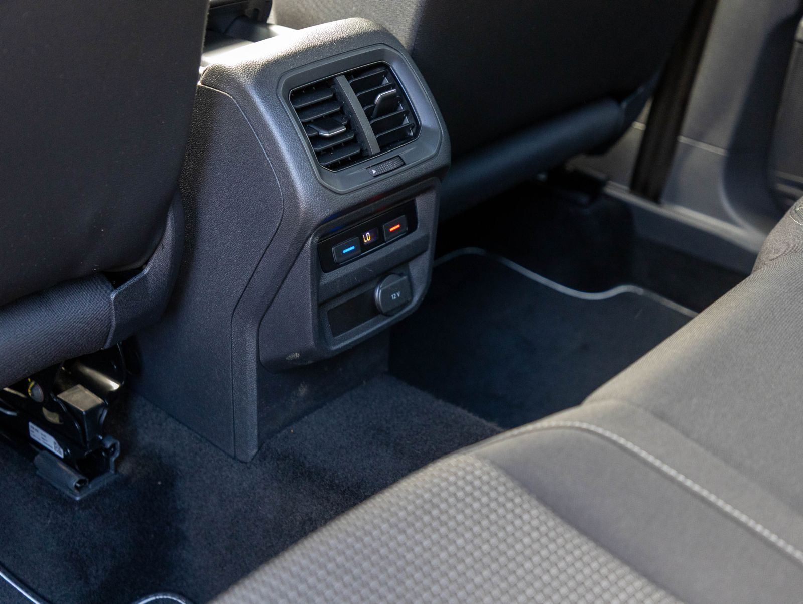 Volkswagen Tiguan Trendline 1.5 TSI Navi LED EPH GRA