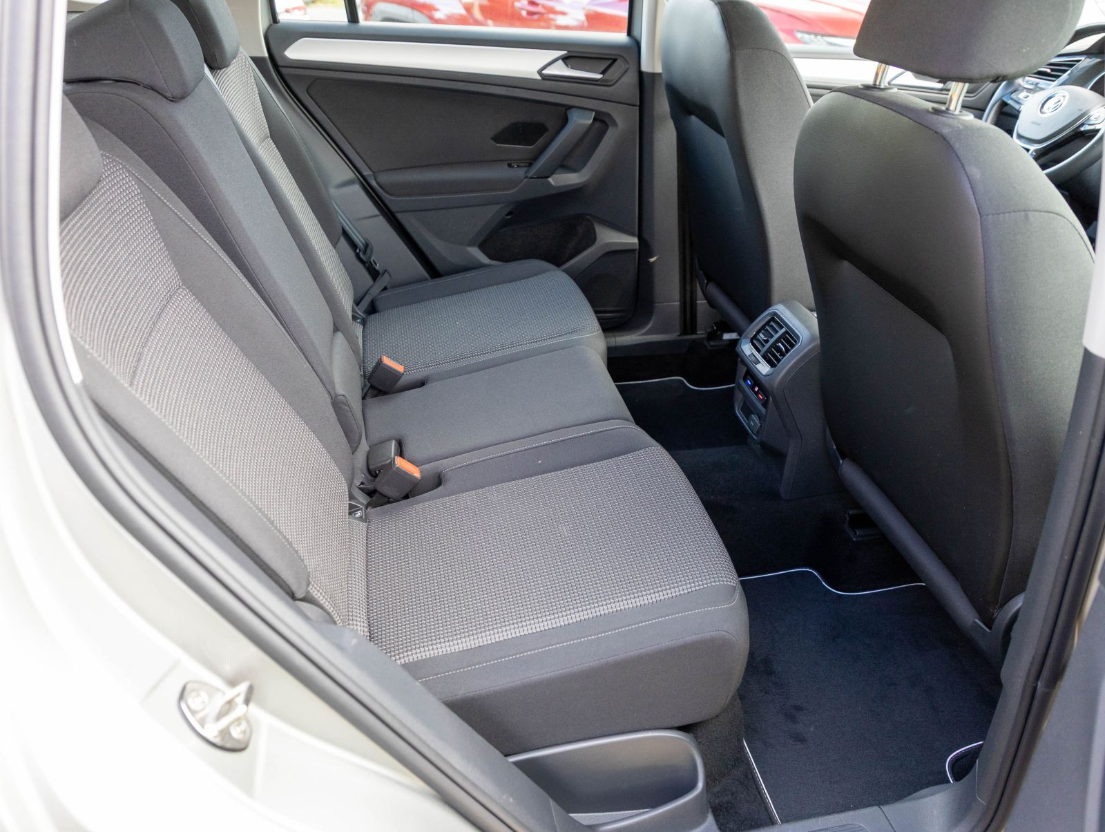 Volkswagen Tiguan Trendline 1.5 TSI Navi LED EPH GRA