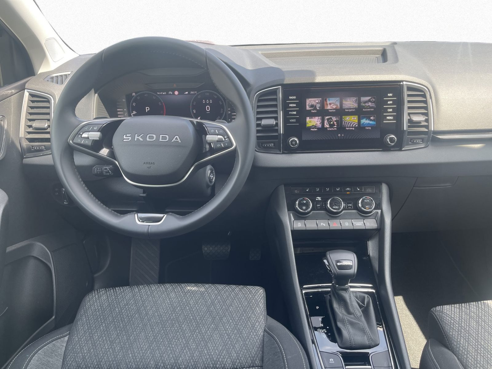 Skoda Karoq Selection 1.5TSI 110kW DSG Navi Sitzhzg