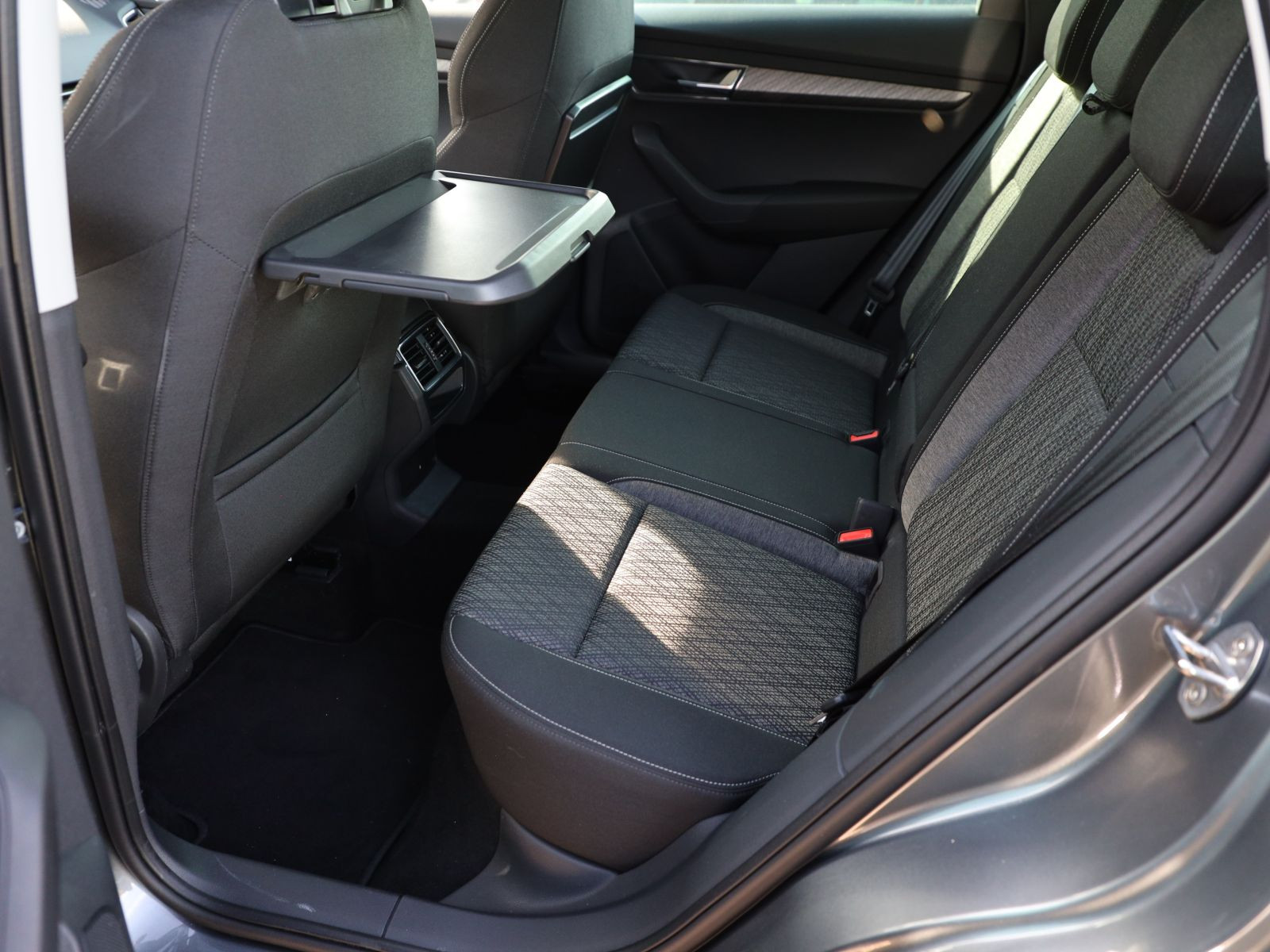 Skoda Karoq Selection 1.5TSI 110kW DSG Navi Sitzhzg