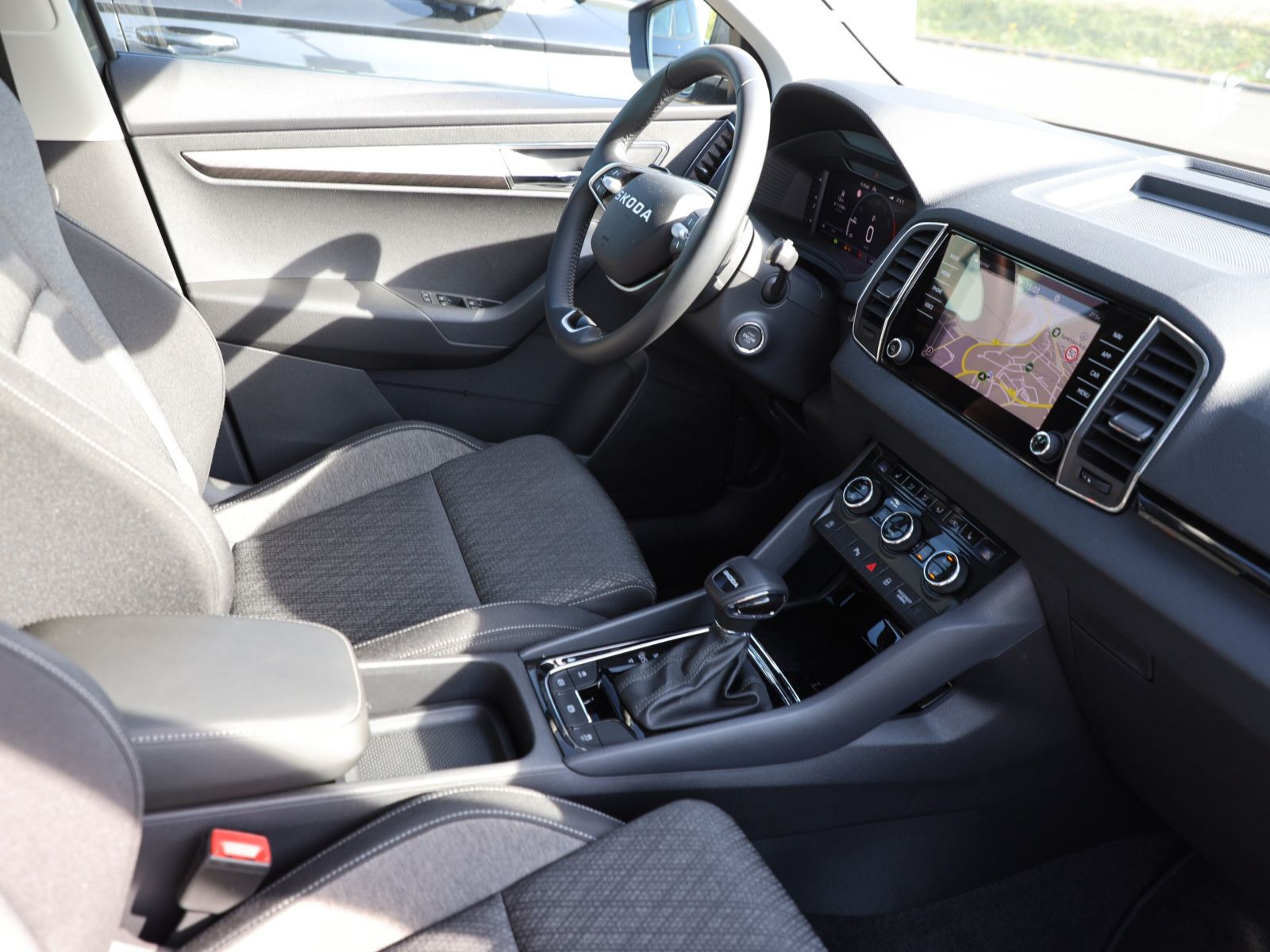 Skoda Karoq Selection 1.5TSI 110kW DSG Navi Sitzhzg