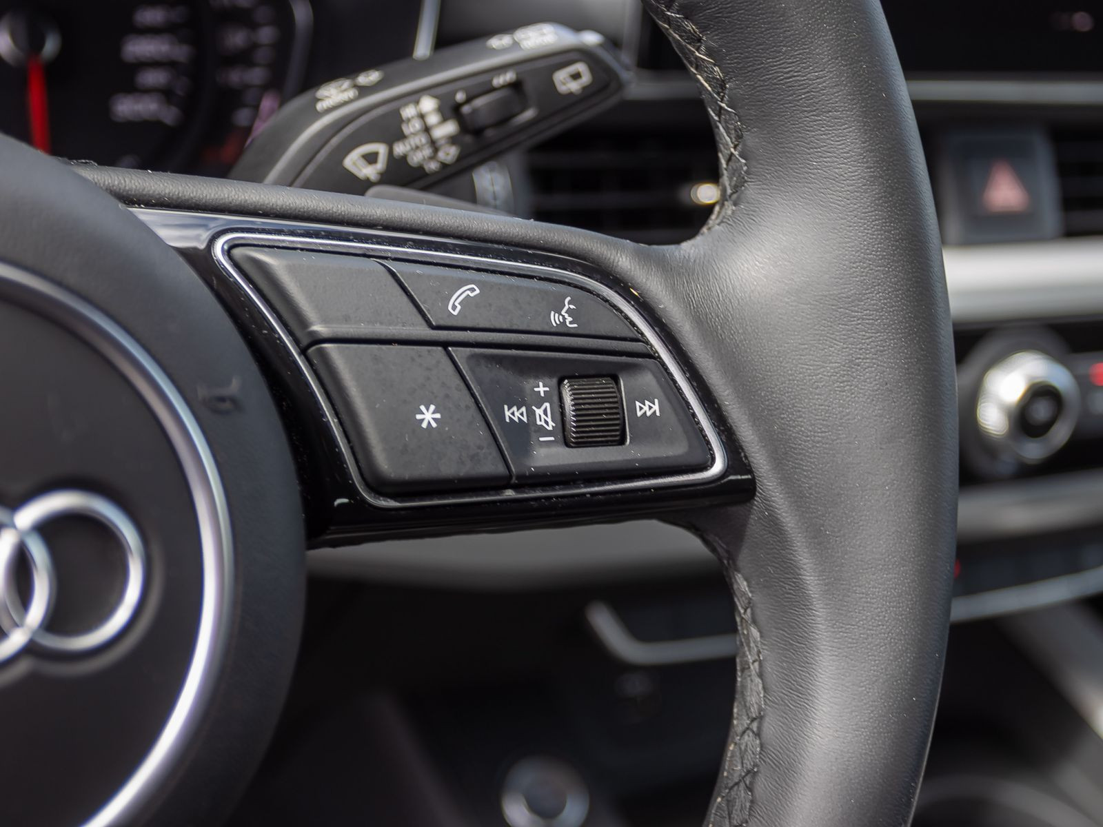 Audi A4 Avant 35TDI Stronic Navi LED EPH Sitzhzg