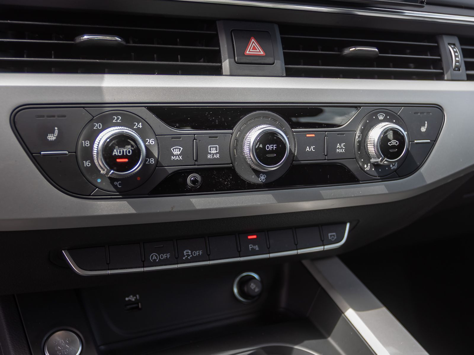 Audi A4 Avant 35TDI Stronic Navi LED EPH Sitzhzg