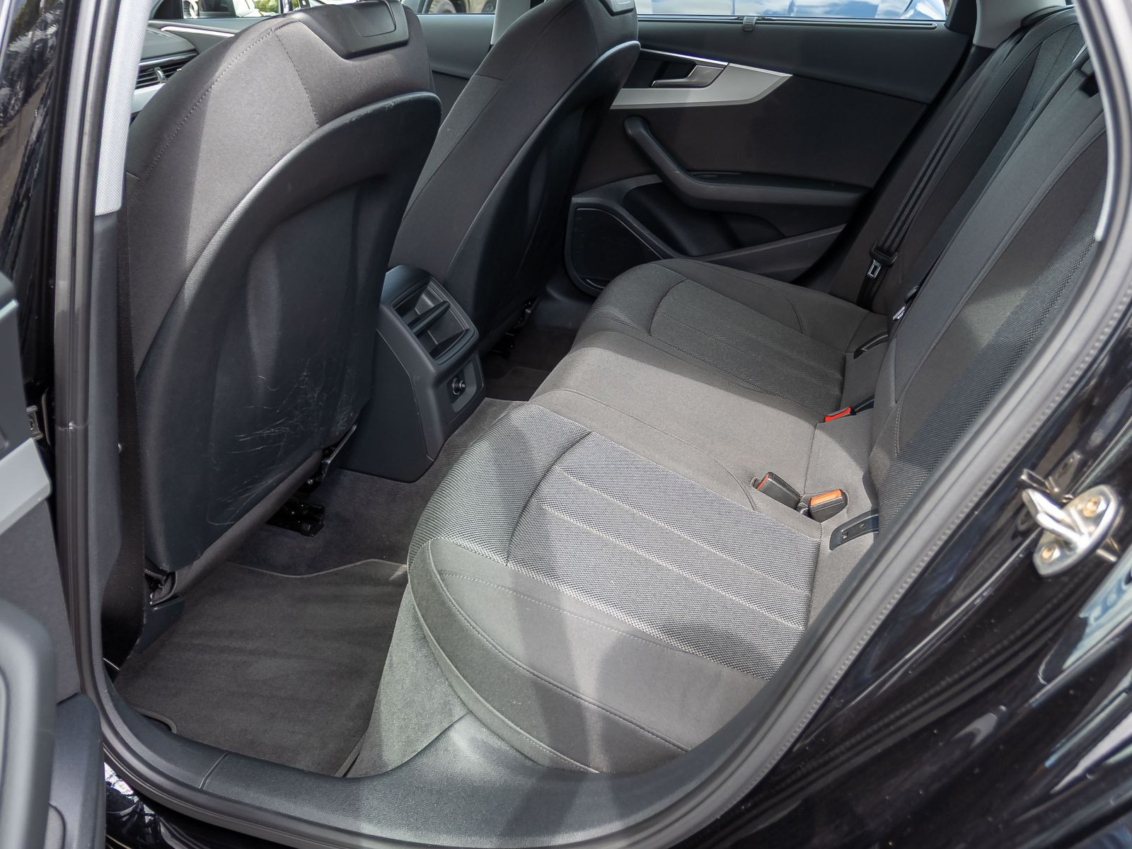 Audi A4 Avant 35TDI Stronic Navi LED EPH Sitzhzg