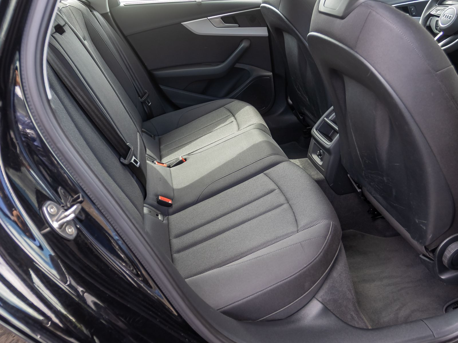 Audi A4 Avant 35TDI Stronic Navi LED EPH Sitzhzg