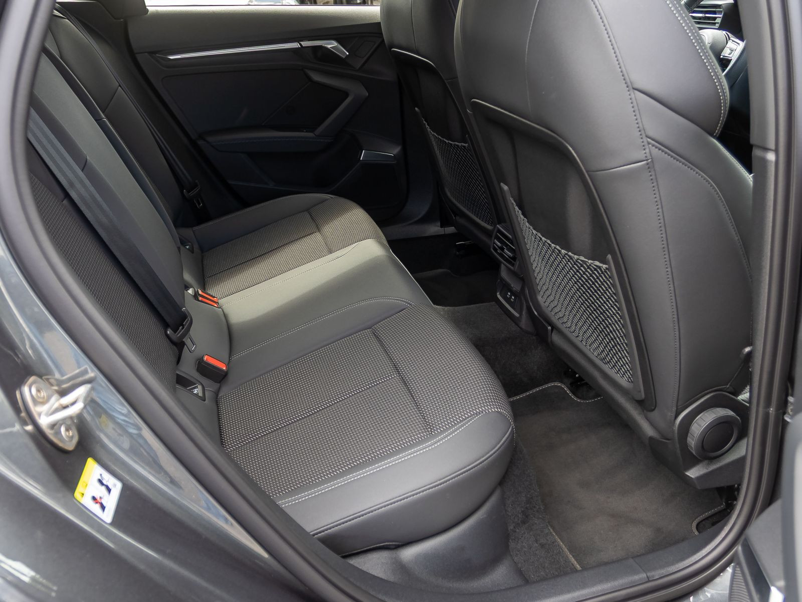 Audi S3 Sportback TFSI qu Stronic Navi Matrix B&O CarPlay