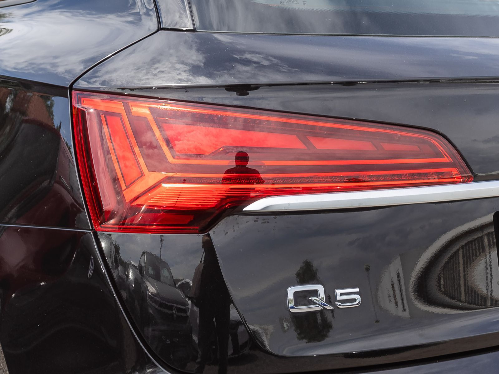 Audi Q5 S line 50TFSIe qu Navi LED Carplay EPH GRA