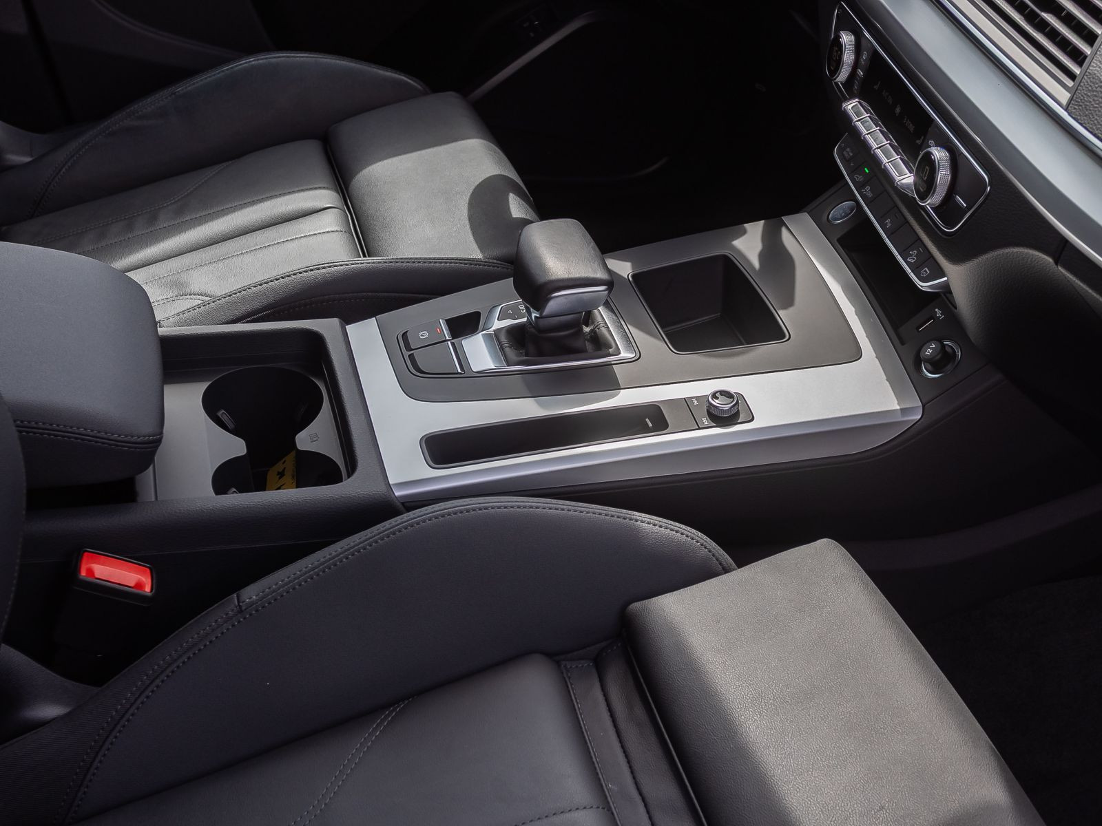 Audi Q5 S line 50TFSIe qu Navi LED Carplay EPH GRA