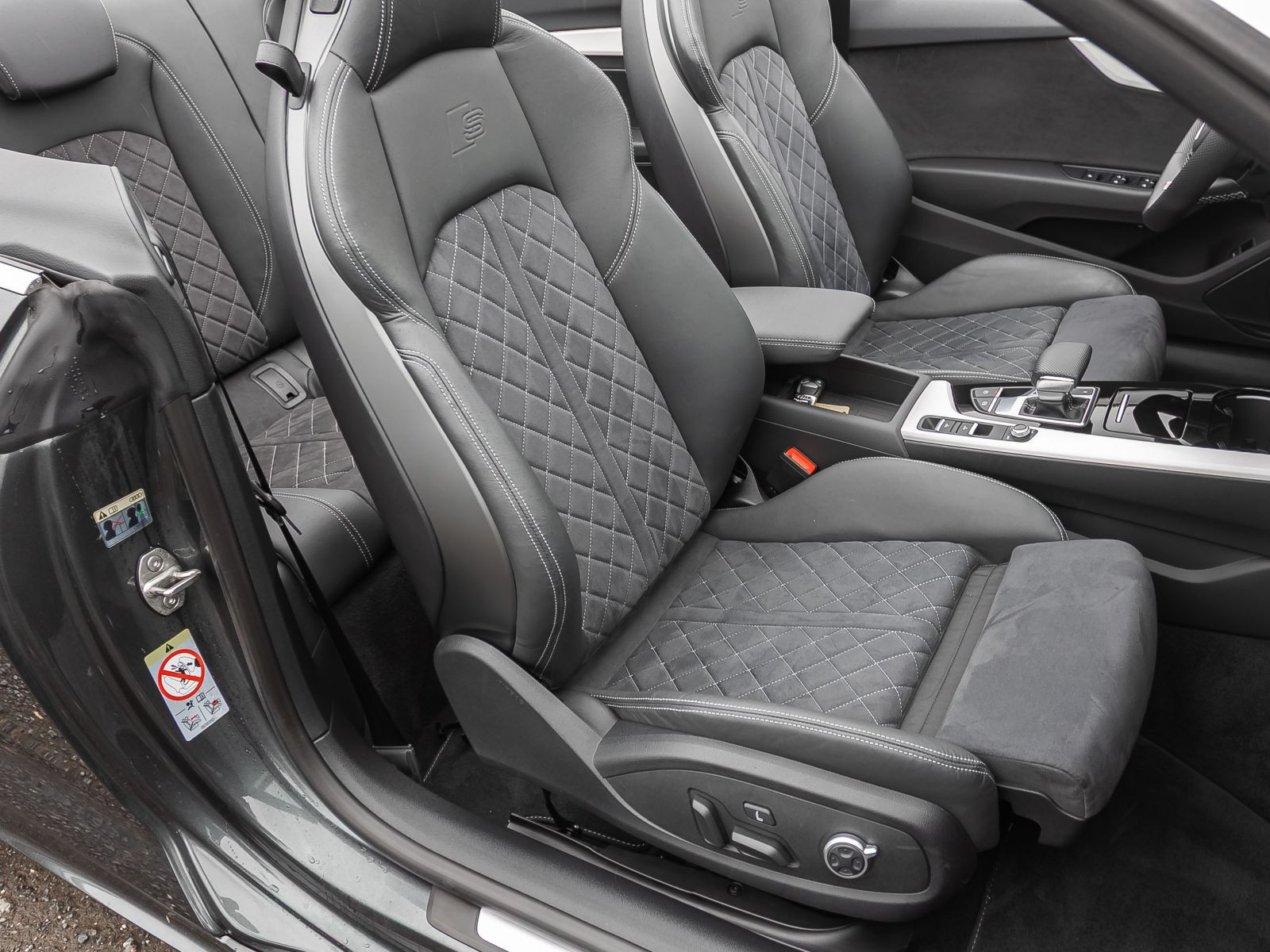 Audi A5 Cabriolet S line 35TFSI Stronic Navi LED GRA