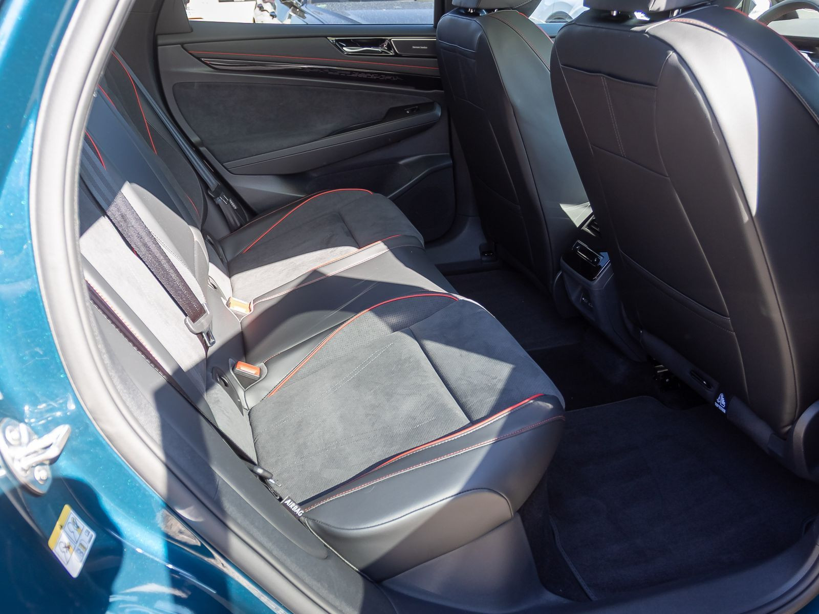 Volkswagen ID.7 Tourer GTX 4M HUD Matrix ACC Harman Kardon