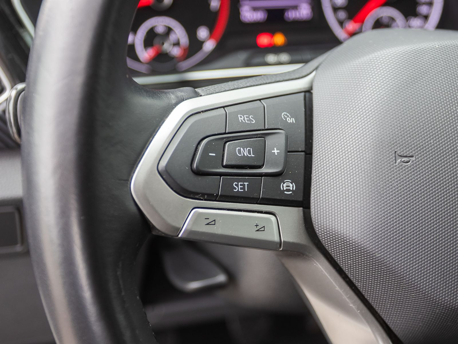 Volkswagen T-Cross Style 1.0TSI Navi LED EPH Sitzhzg DAB