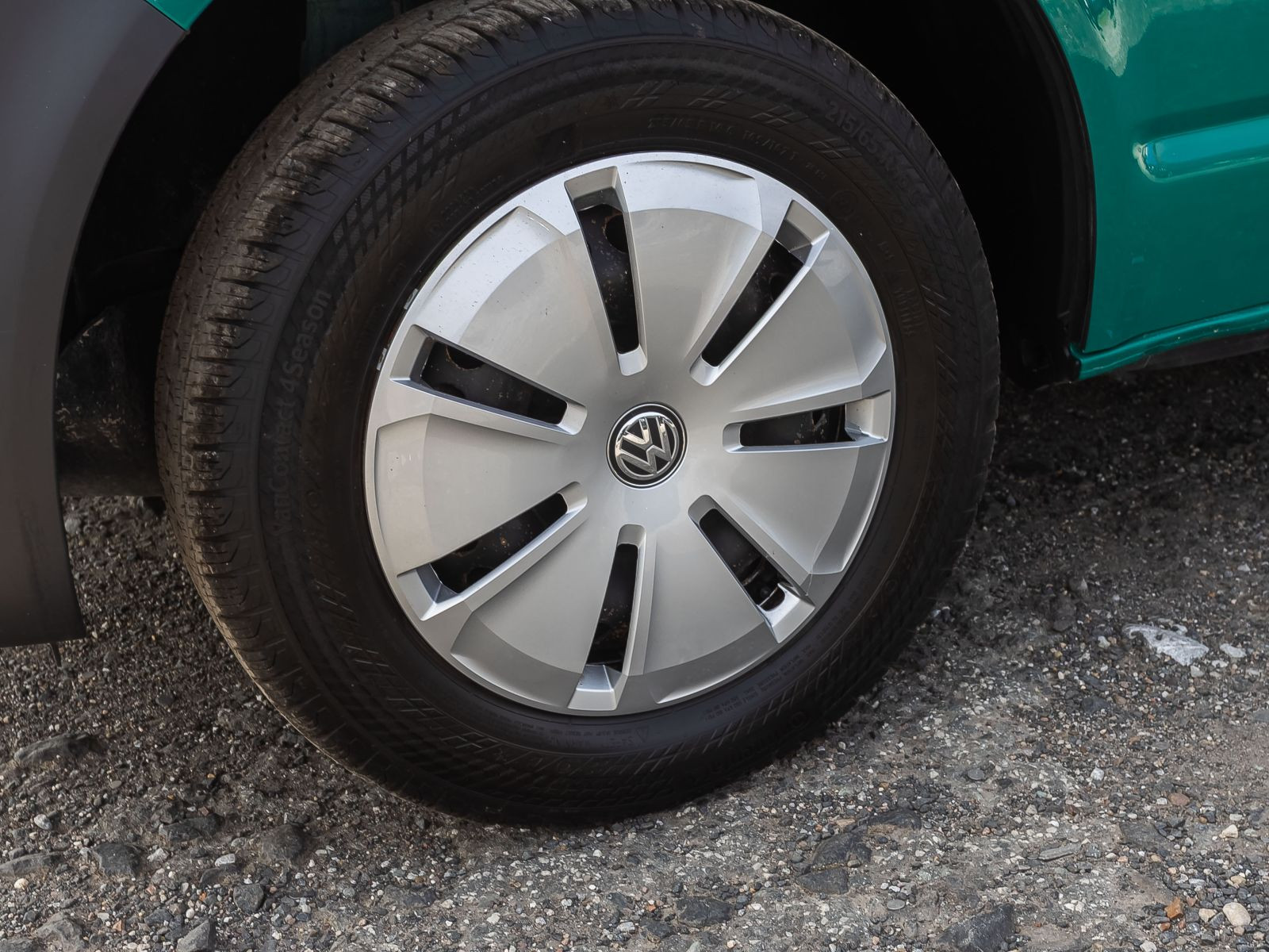 Volkswagen T6.1 Kombi LR 2.0TDI 4M Automatik Navi LED EPH AHK