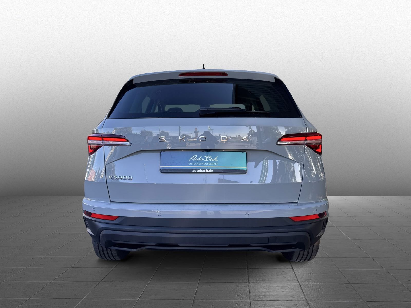 Skoda Karoq Selection 1,5 TSI DSG GRA LED Sitzhzg
