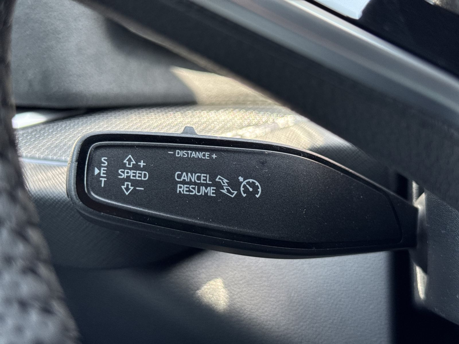Skoda Kodiaq Sportline 1,5 TSI iV DSG ACC DCC AHK LED