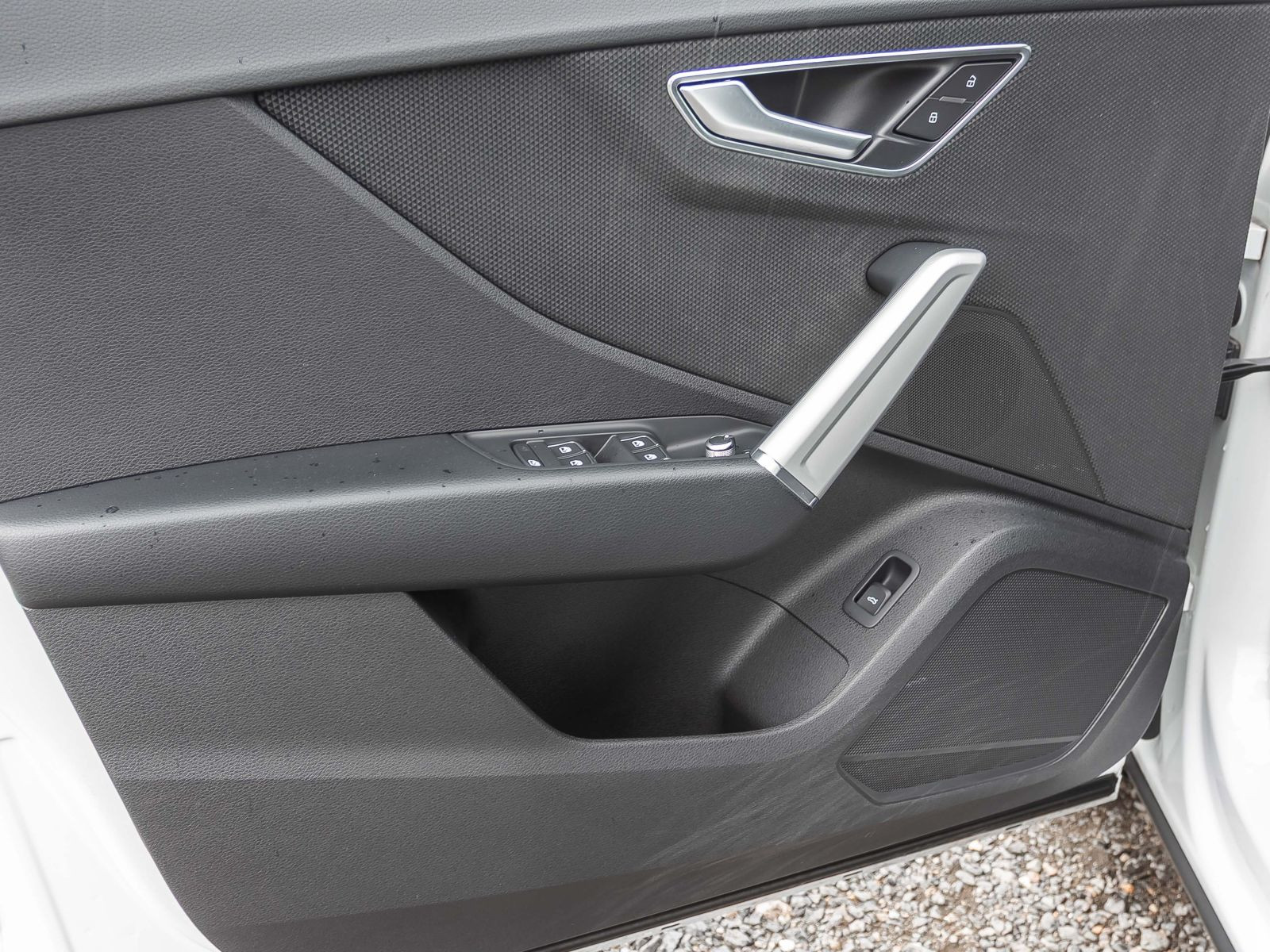 Audi Q2 S line 35TFSI Stronic Navi LED Panorama GRA
