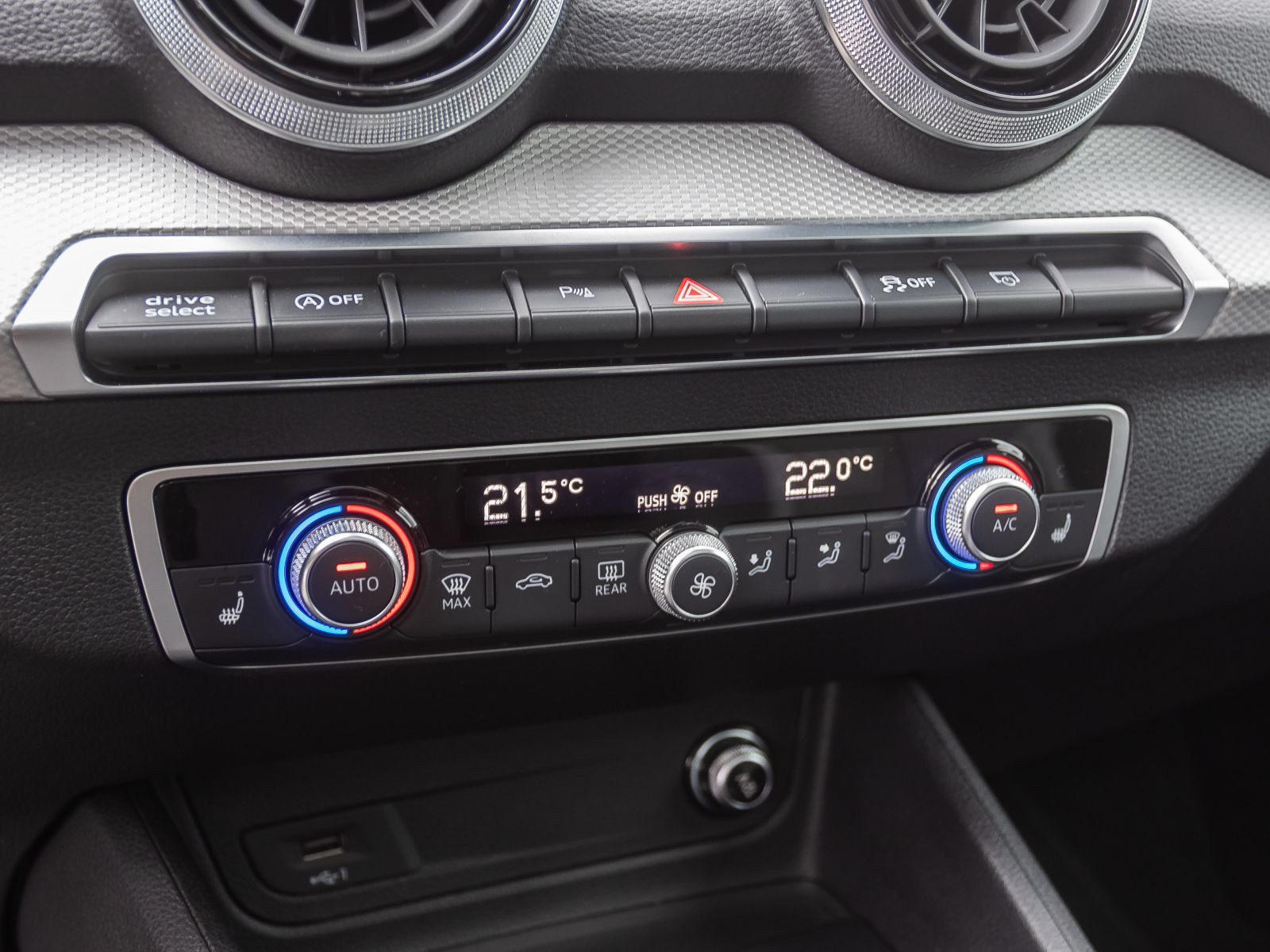 Audi Q2 S line 35TFSI Stronic Navi LED Panorama GRA